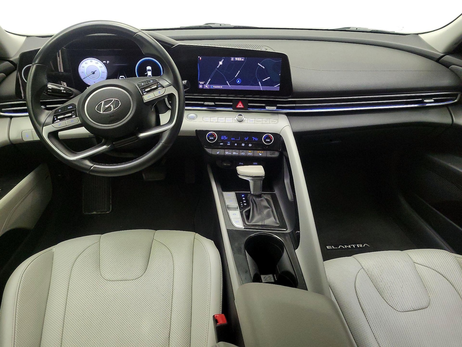 2021 Hyundai Elantra Limited - Photo 10