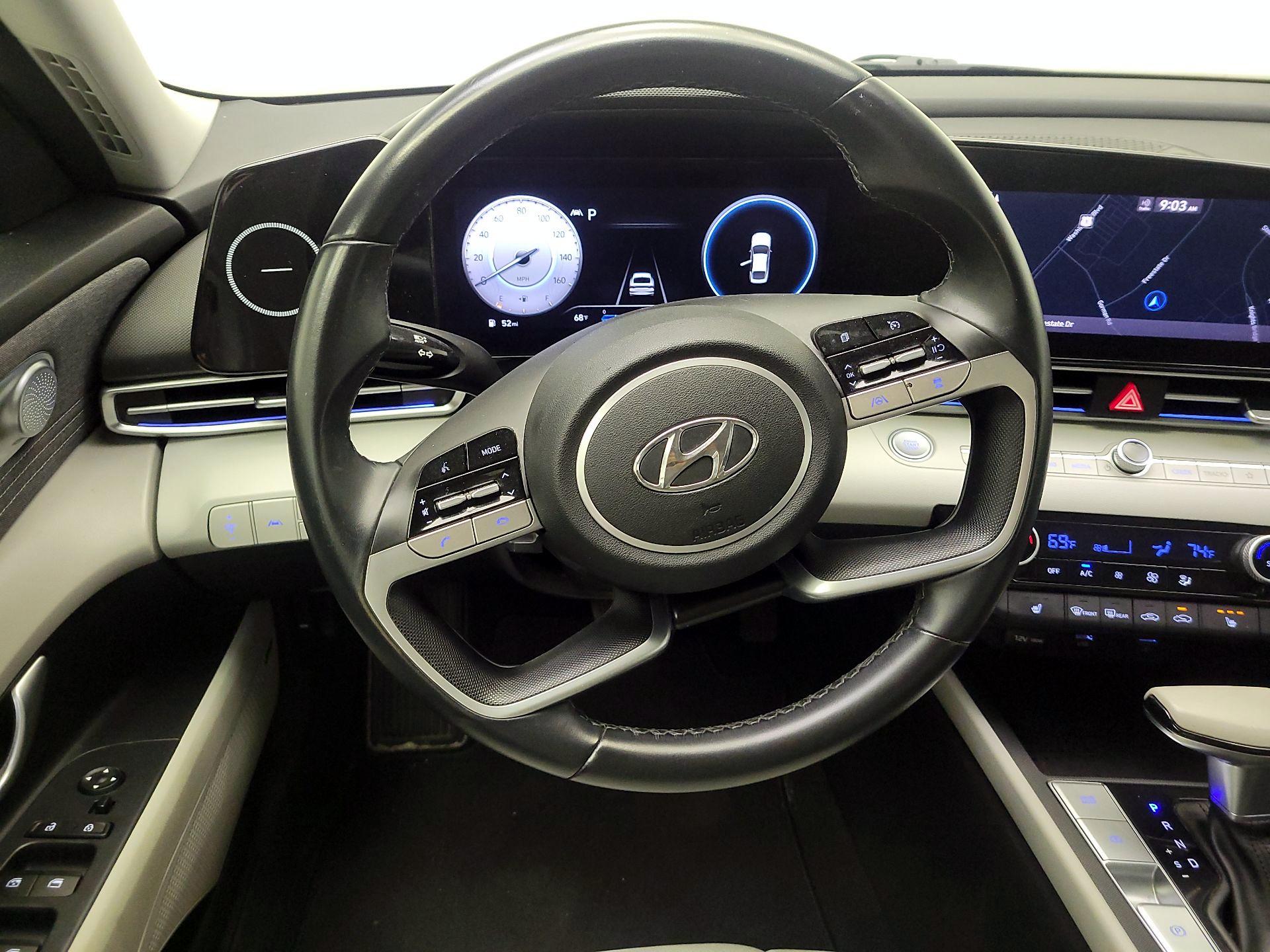 Thumbnail: 2021 Hyundai Elantra - 10