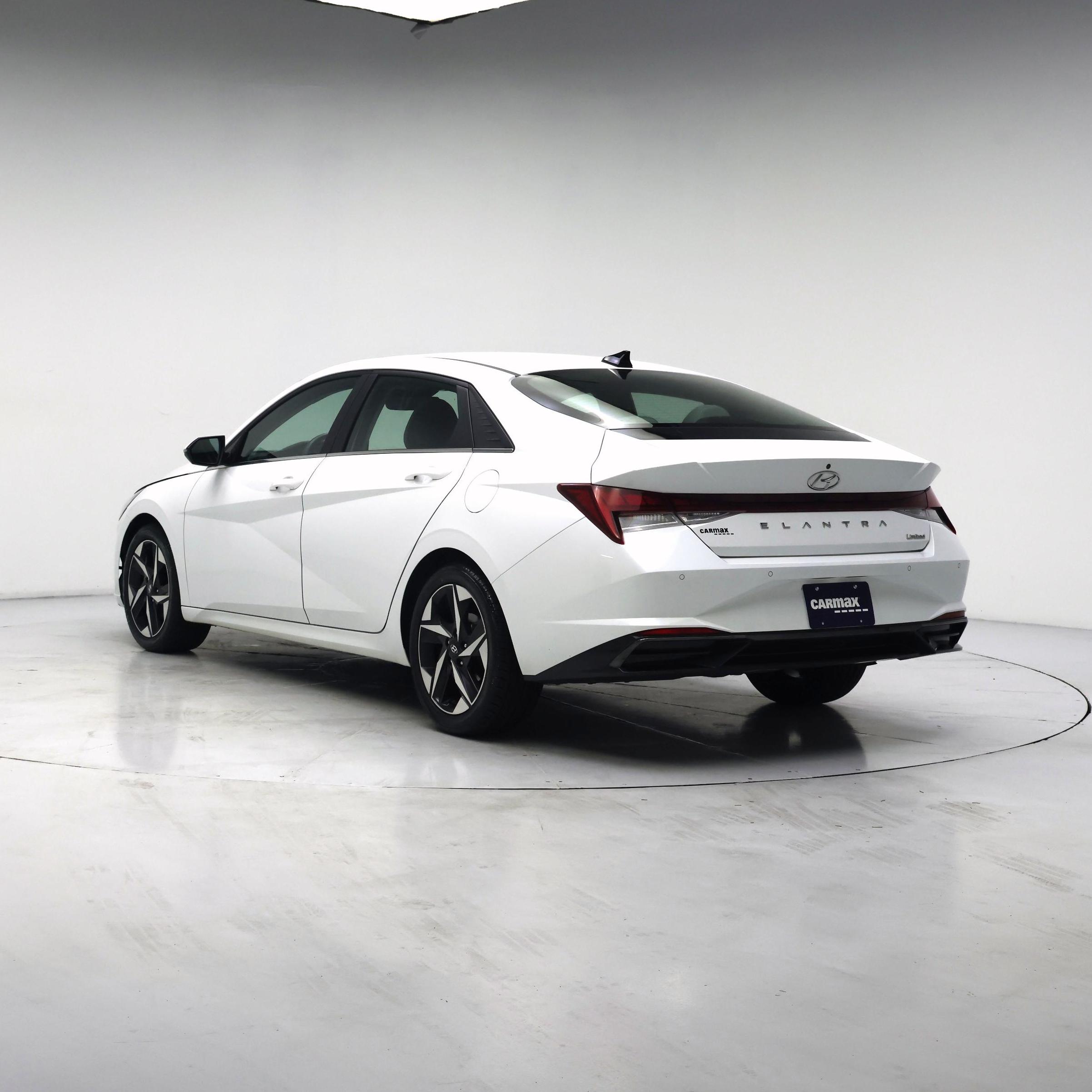 Thumbnail: 2021 Hyundai Elantra - 2