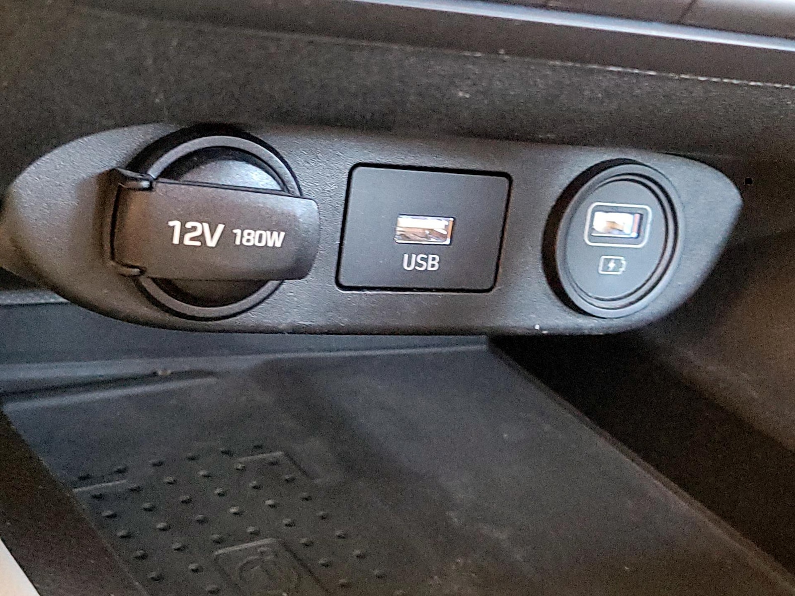 2021 Hyundai Elantra Limited - Photo 20