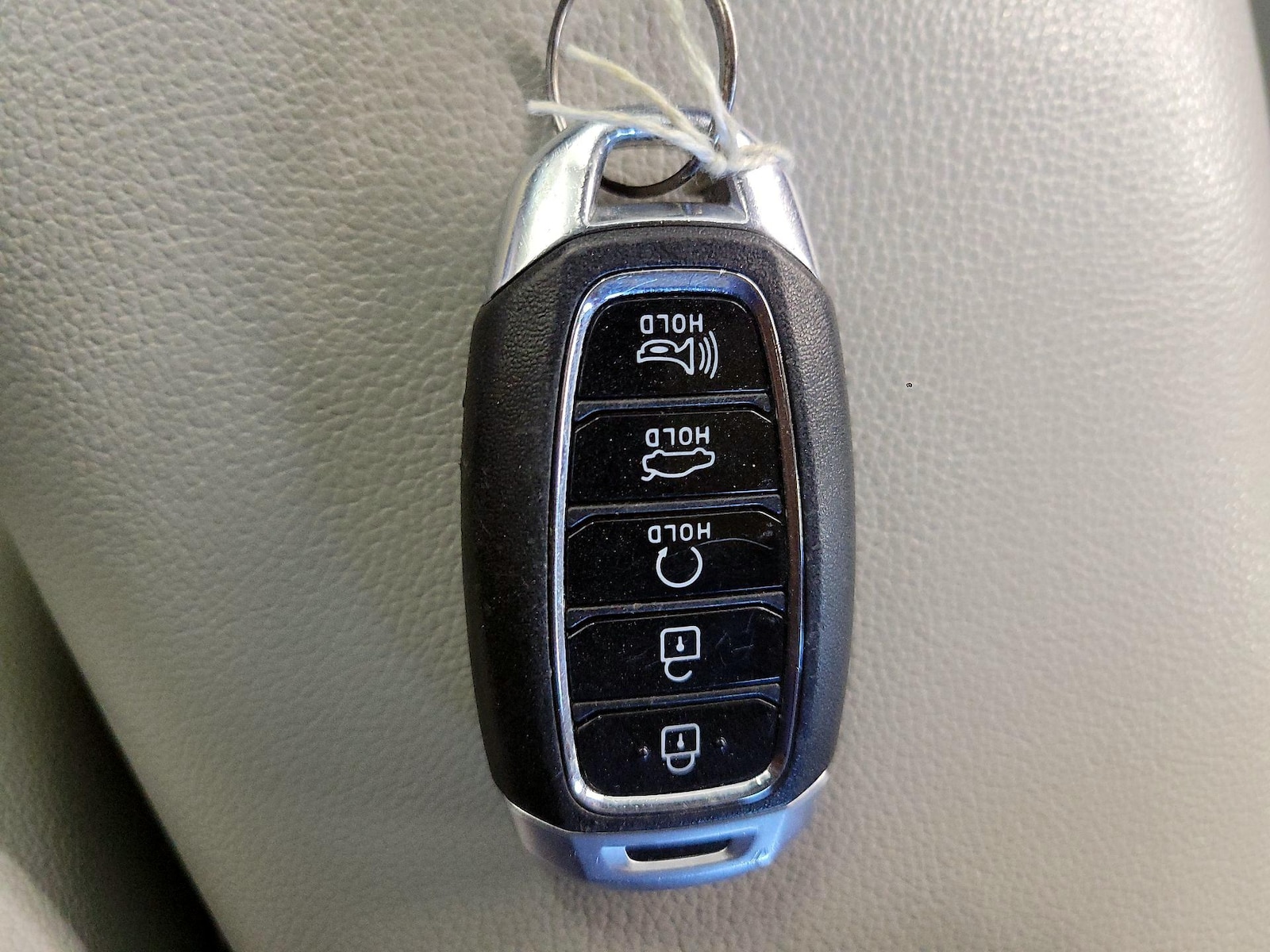 2021 Hyundai Elantra Limited - Photo 25