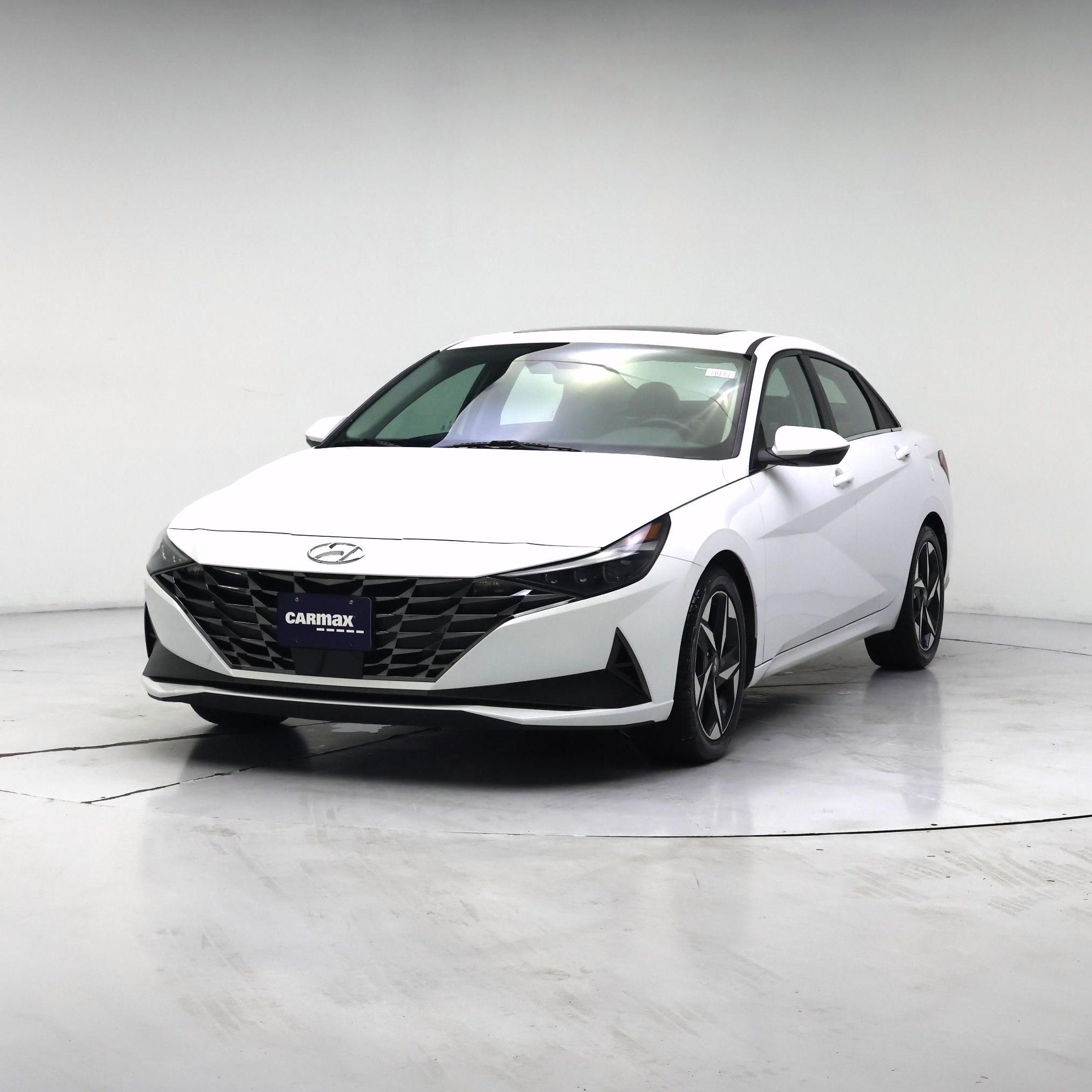 Thumbnail: 2021 Hyundai Elantra - 4