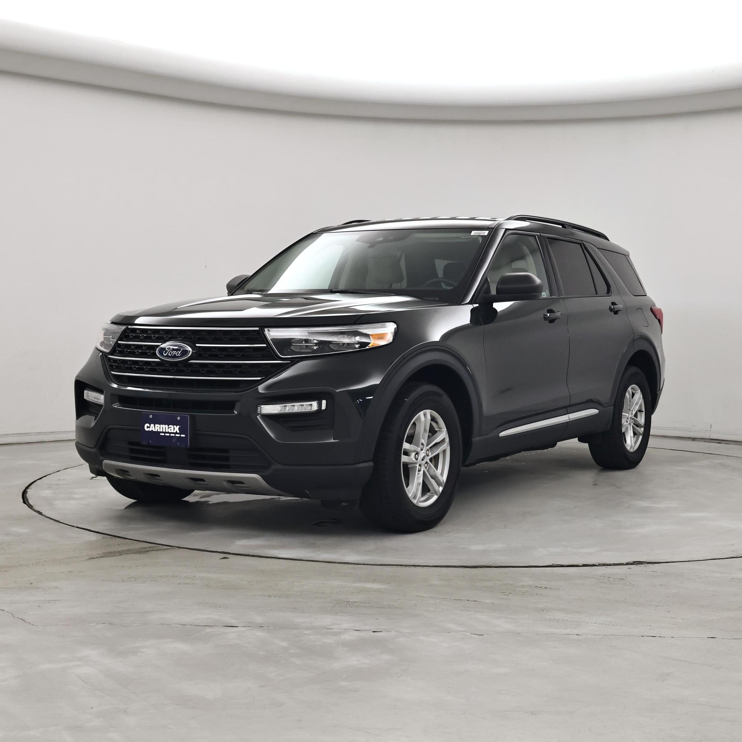 Thumbnail: 2022 Ford Explorer - 4