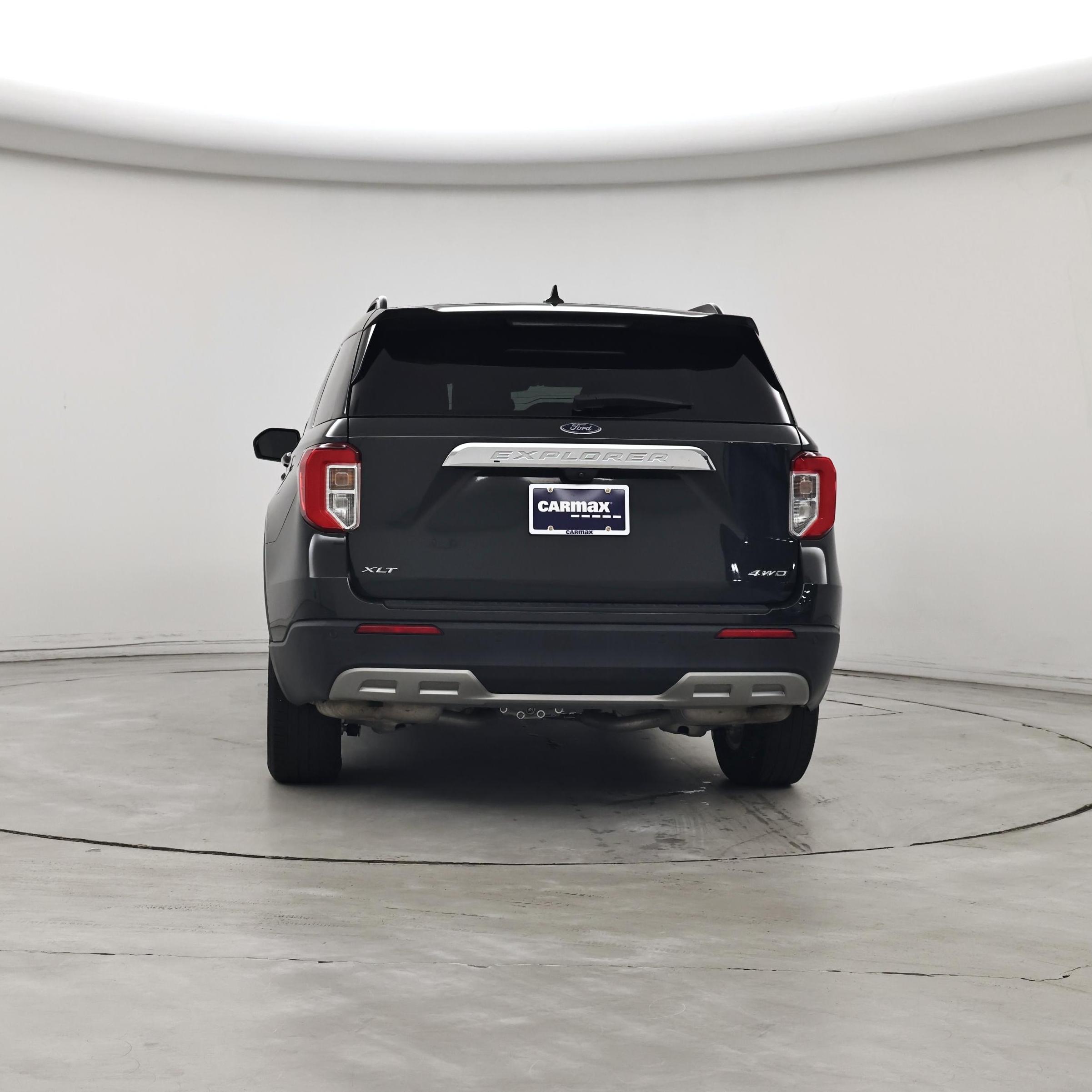 Thumbnail: 2022 Ford Explorer - 6