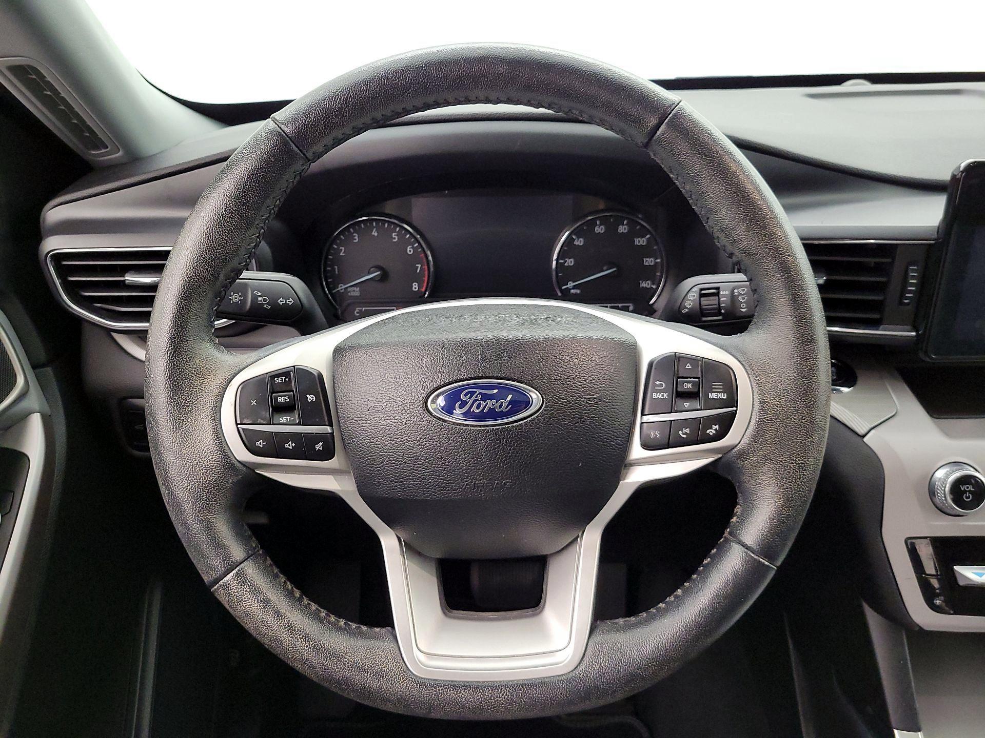 Thumbnail: 2023 Ford Explorer - 10