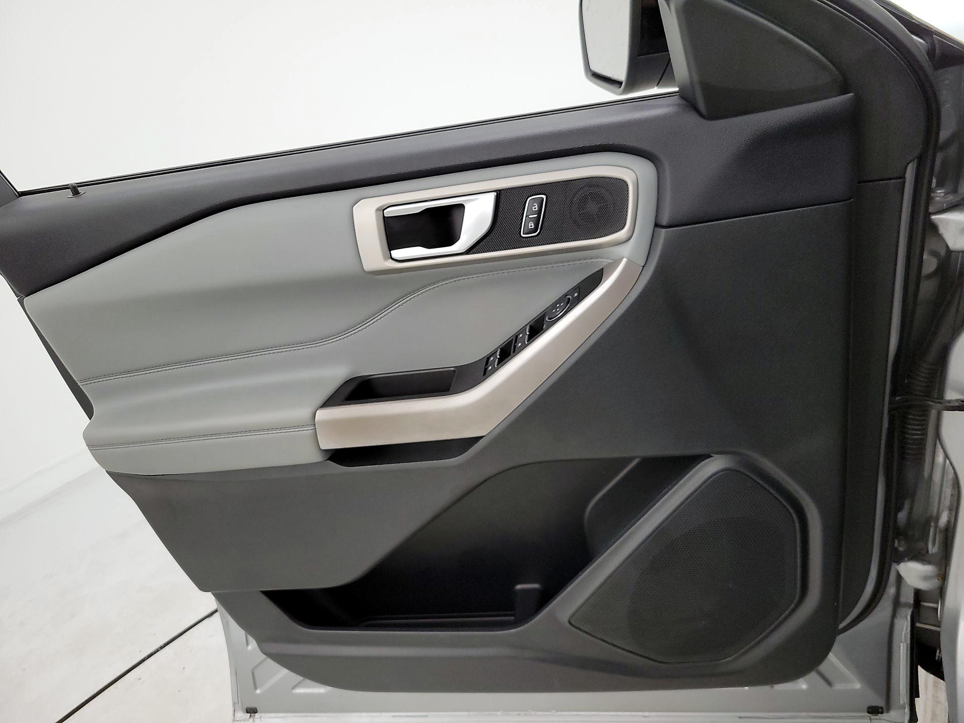 Thumbnail: 2023 Ford Explorer - 12