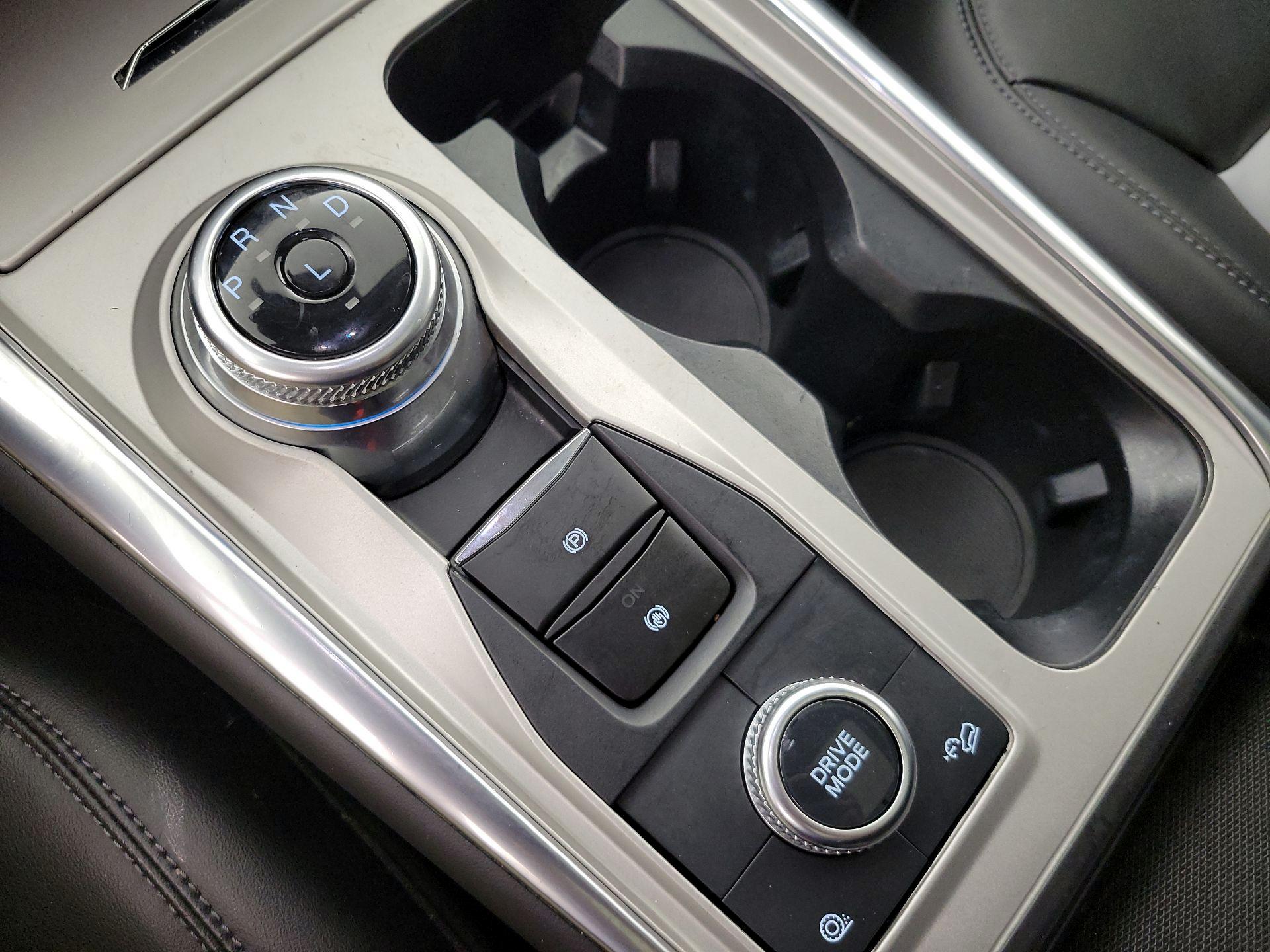 Thumbnail: 2023 Ford Explorer - 17