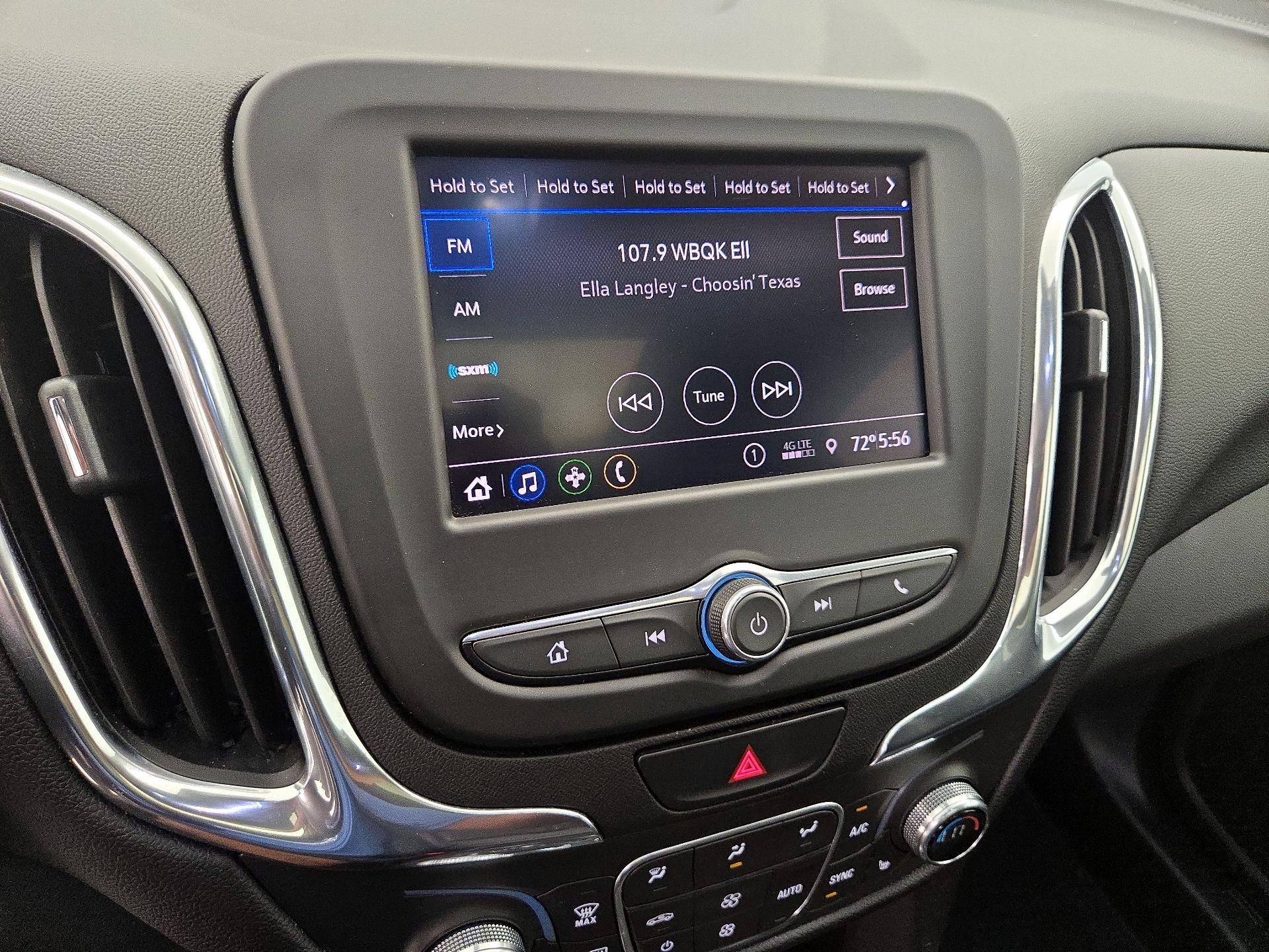Thumbnail: 2020 Chevrolet Equinox - 15
