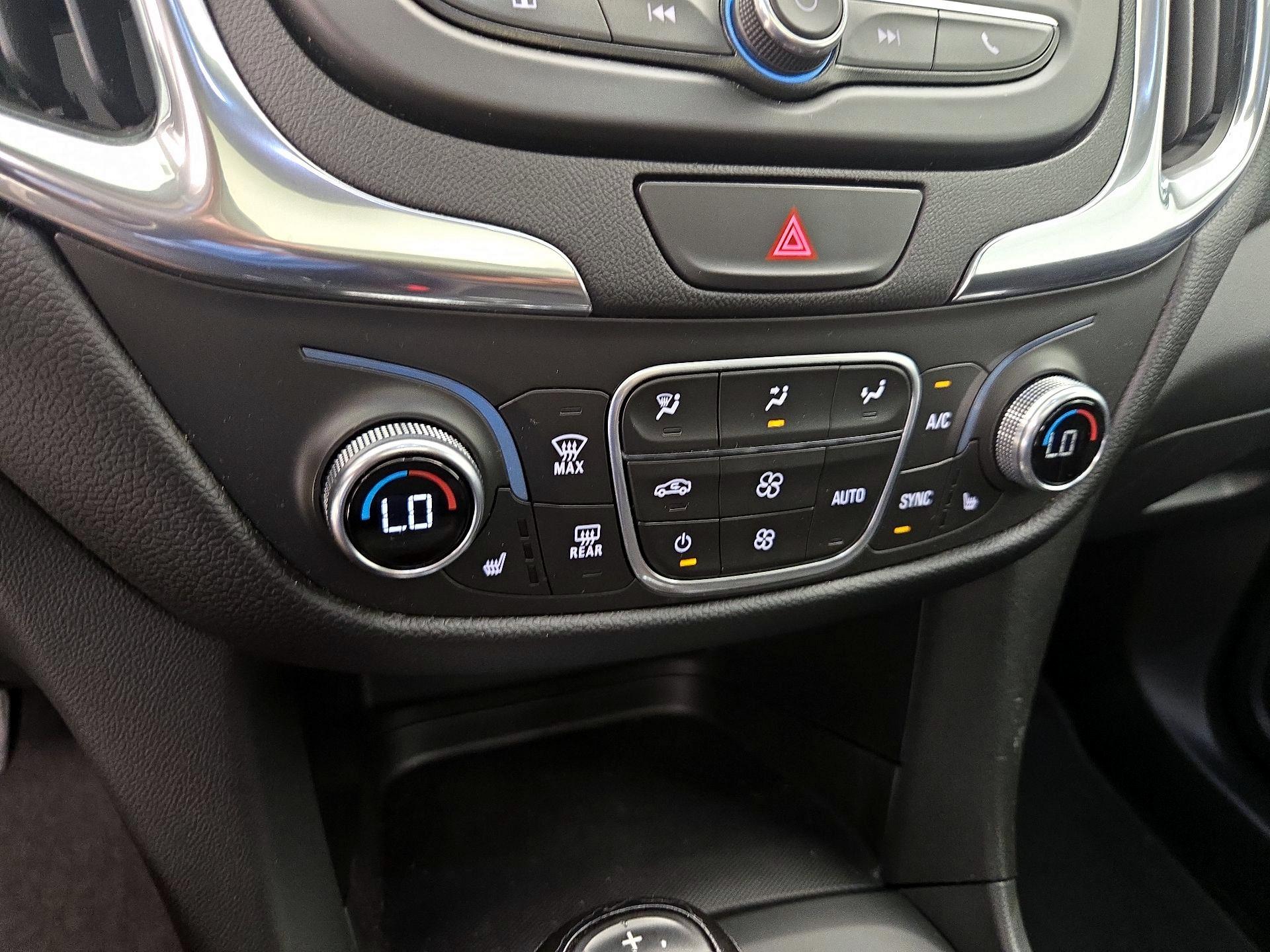 Thumbnail: 2020 Chevrolet Equinox - 16