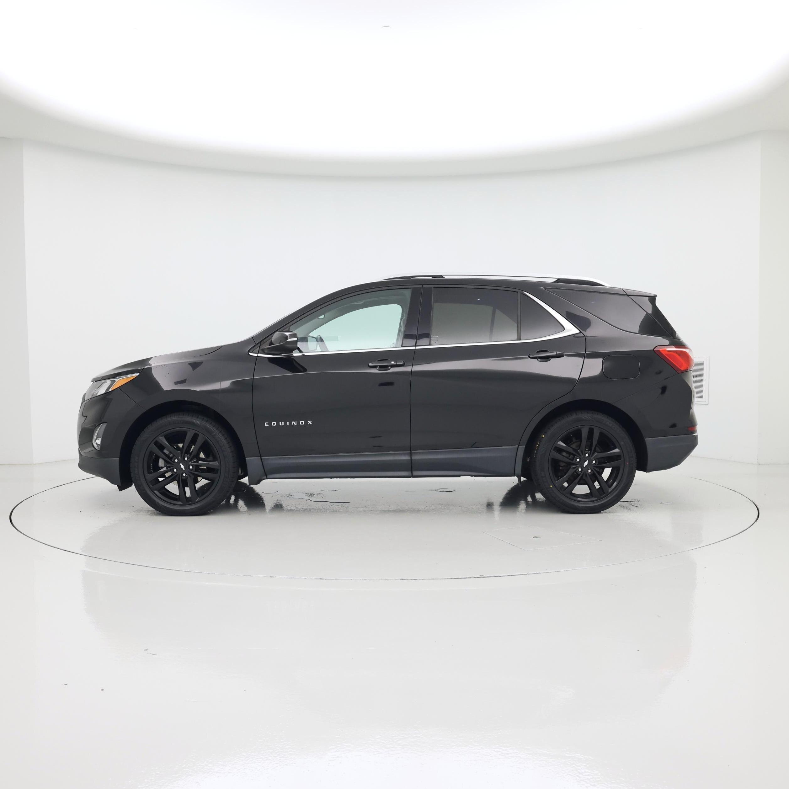 Thumbnail: 2020 Chevrolet Equinox - 3
