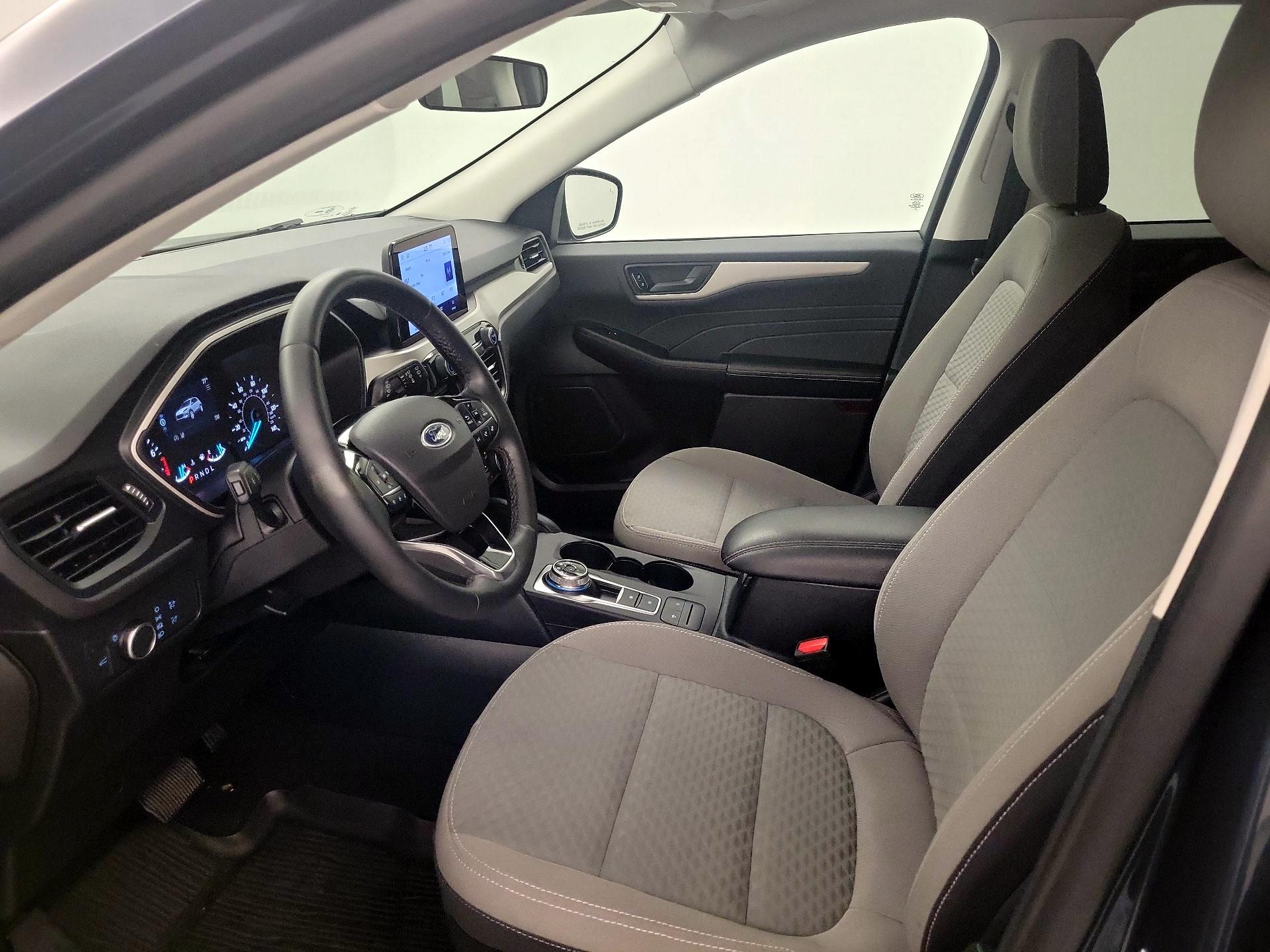 Thumbnail: 2022 Ford Escape - 11