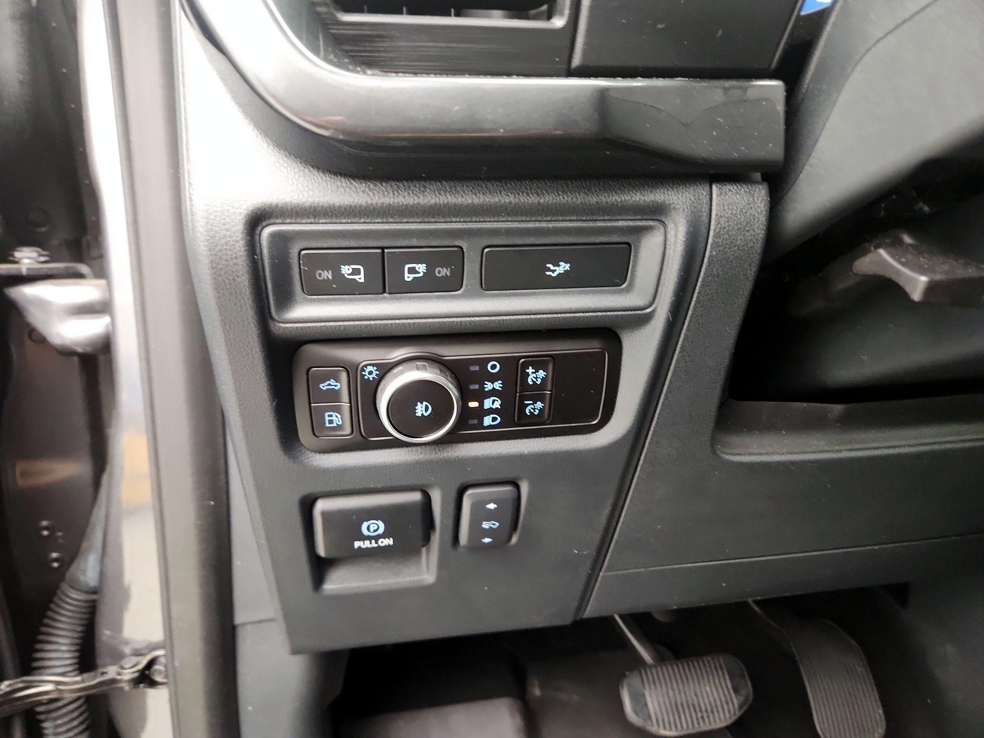 Thumbnail: 2023 Ford F-150 - 13