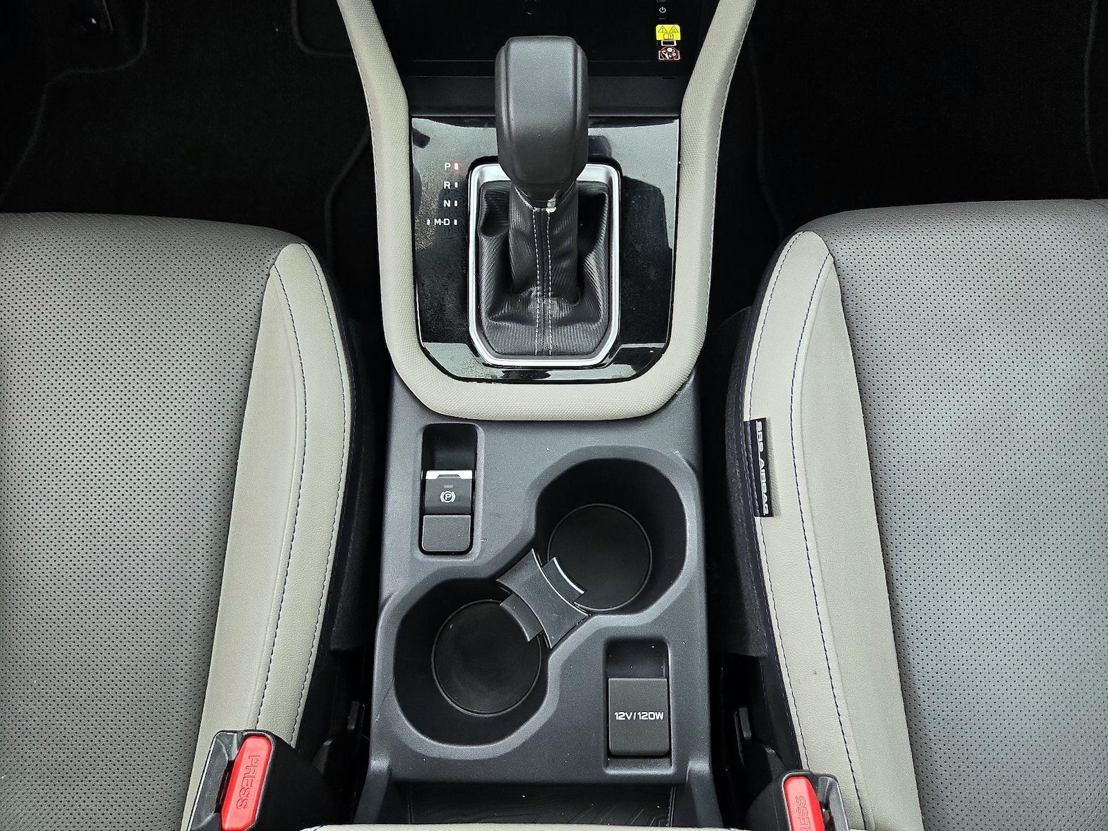 2025 Subaru Forester Limited - Photo 19