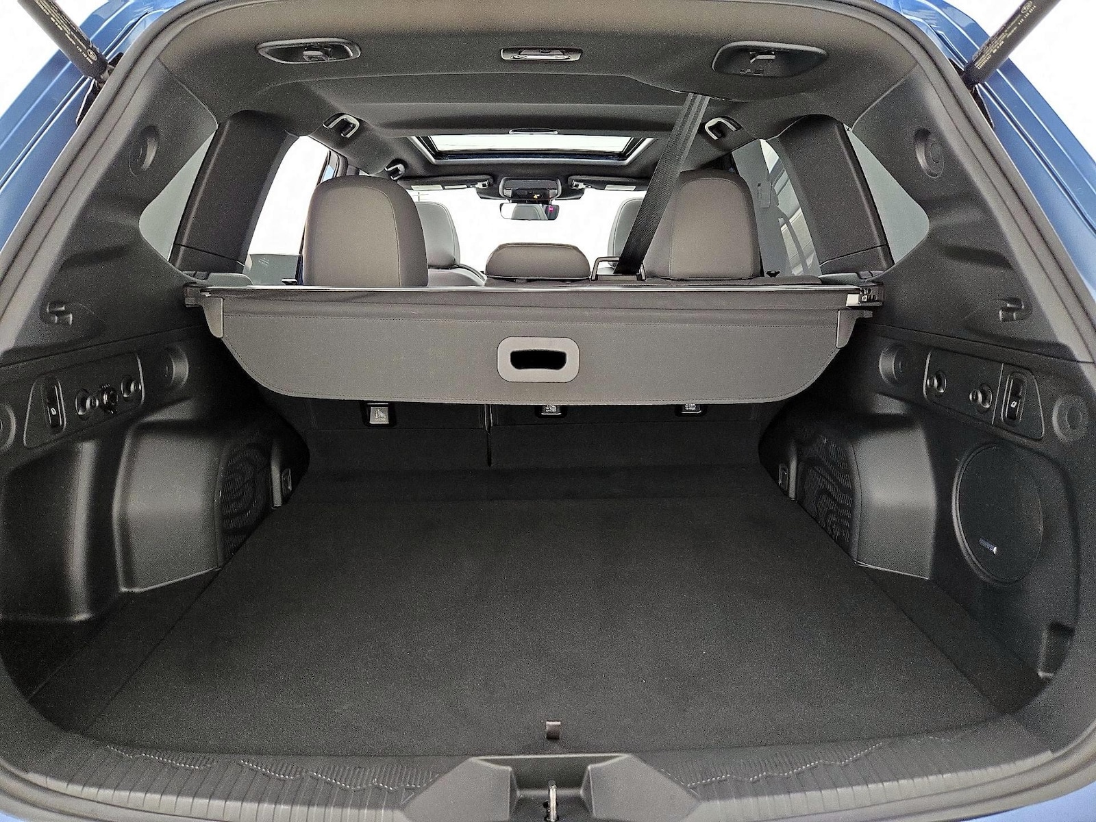 2025 Subaru Forester Limited - Photo 23
