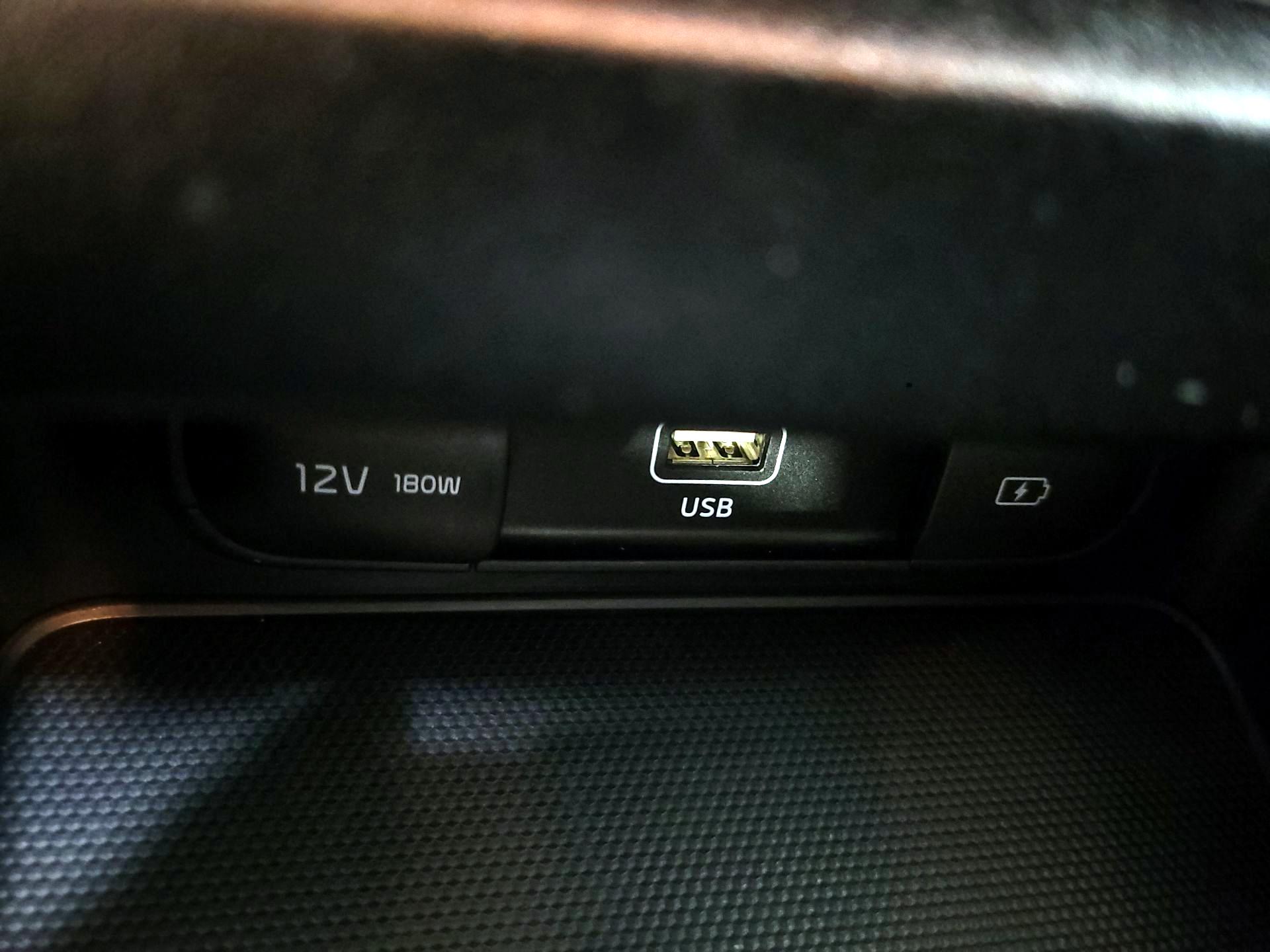Thumbnail: 2024 Kia Forte - 18