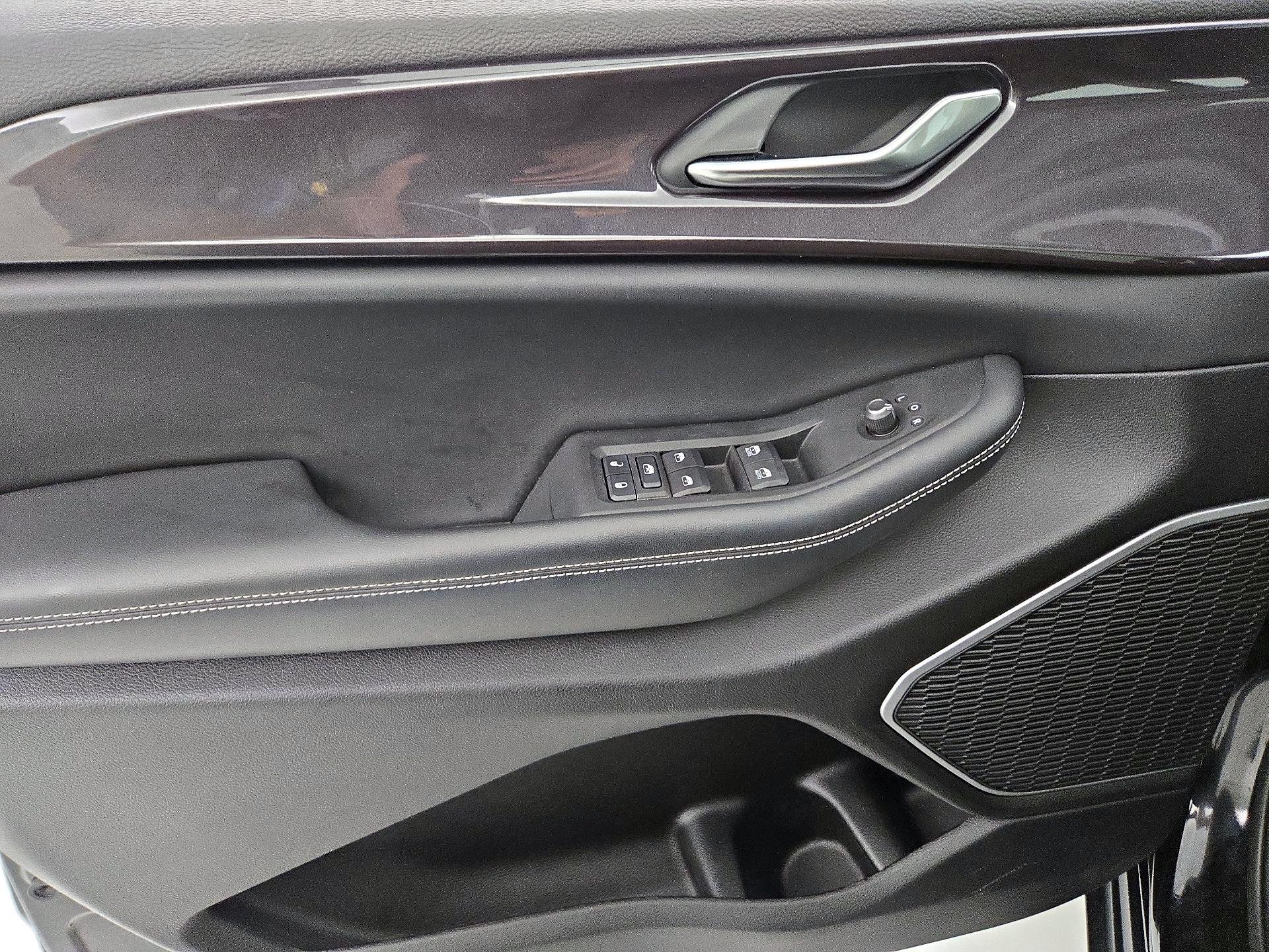 Thumbnail: 2022 Jeep Grand Cherokee L - 12