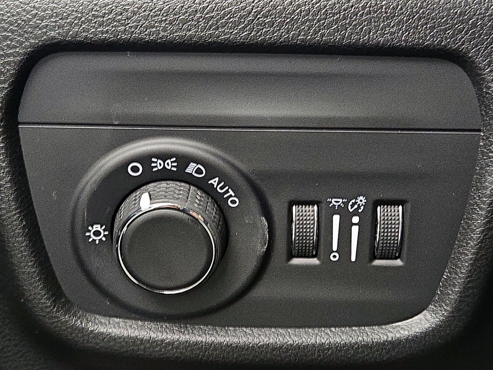 2022 Jeep Grand Cherokee L Laredo - Photo 14