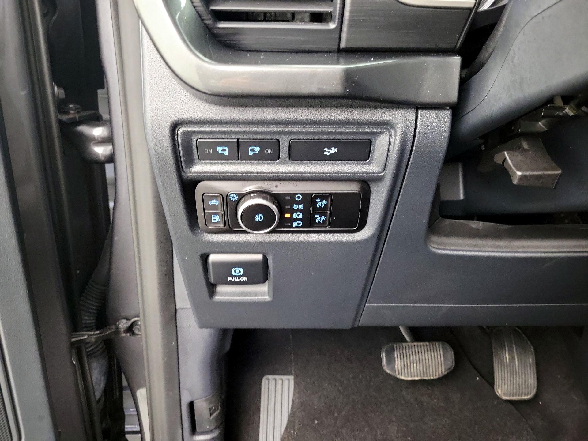 Thumbnail: 2023 Ford F-150 - 13