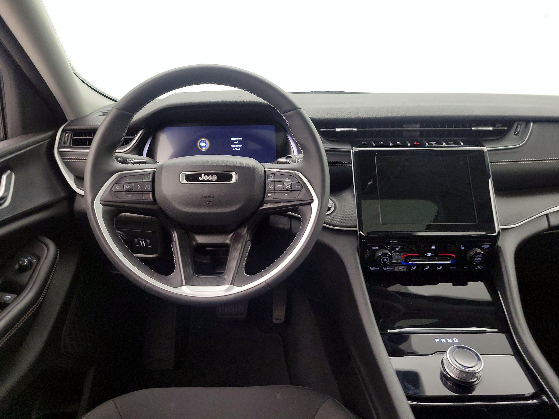 Thumbnail: 2023 Jeep Grand Cherokee L - 10