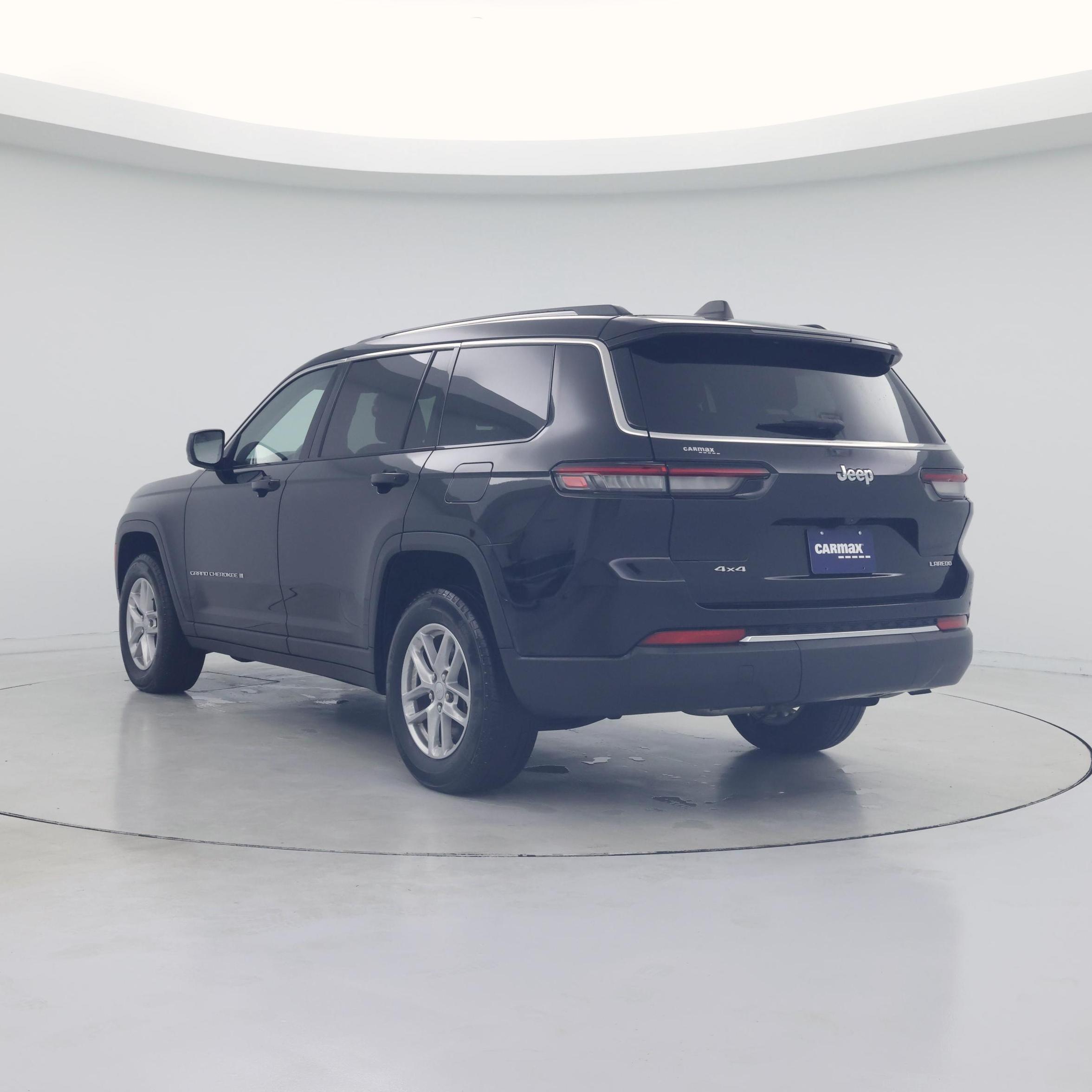 Thumbnail: 2023 Jeep Grand Cherokee L - 2