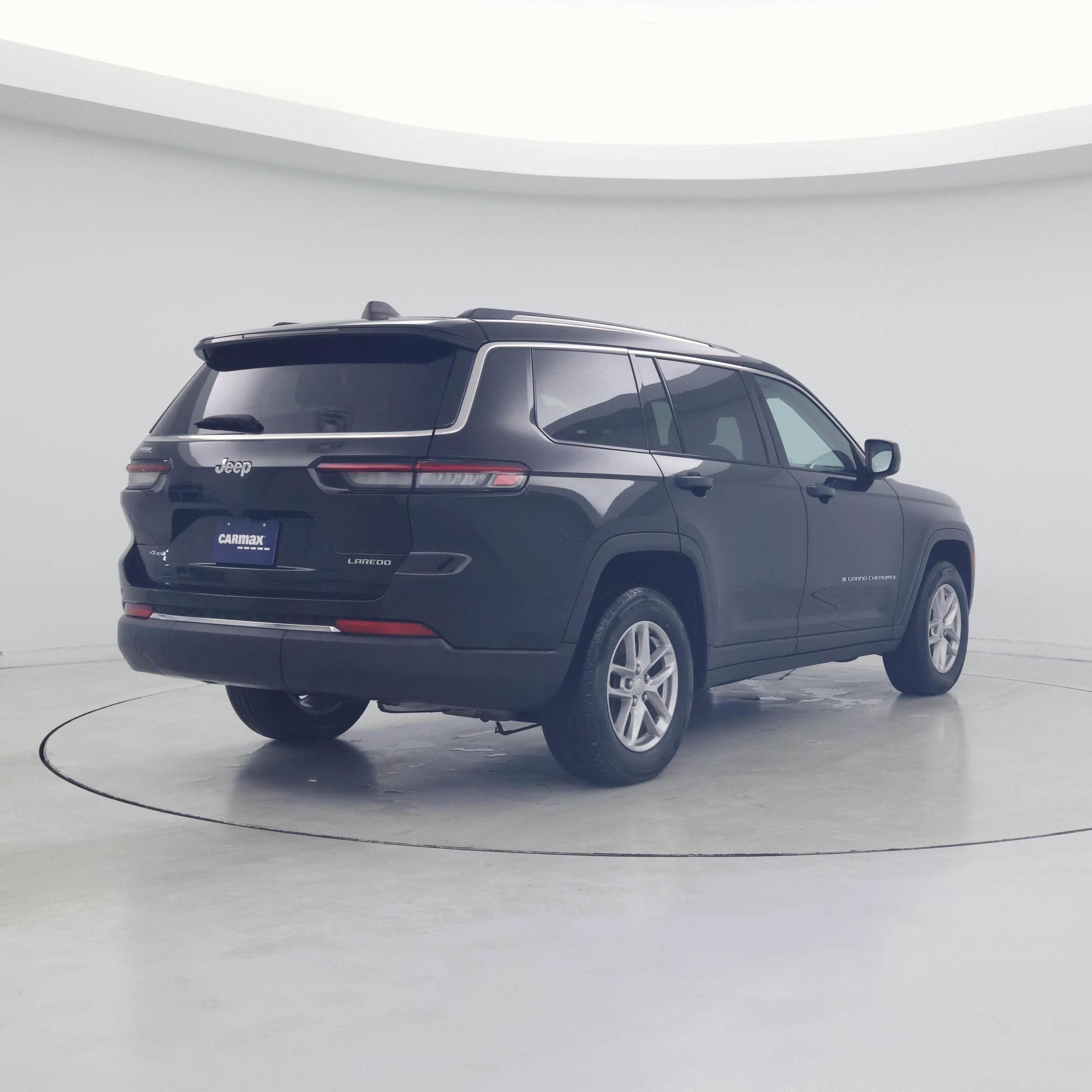 Thumbnail: 2023 Jeep Grand Cherokee L - 8