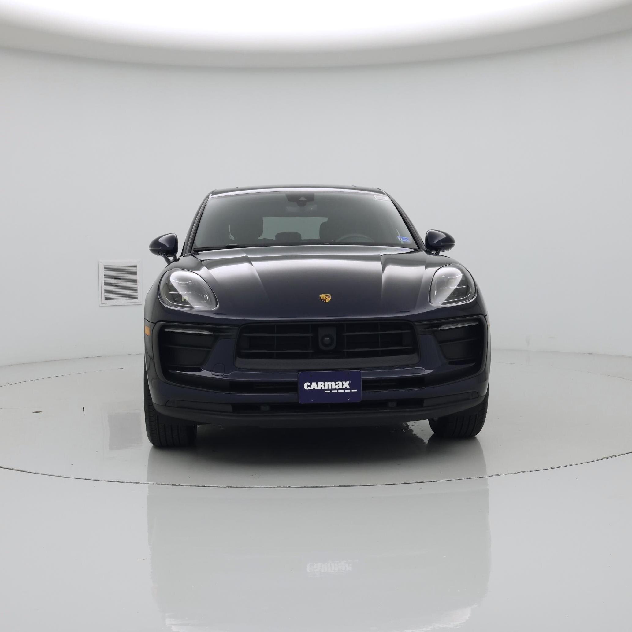 Thumbnail: 2023 Porsche Macan - 5