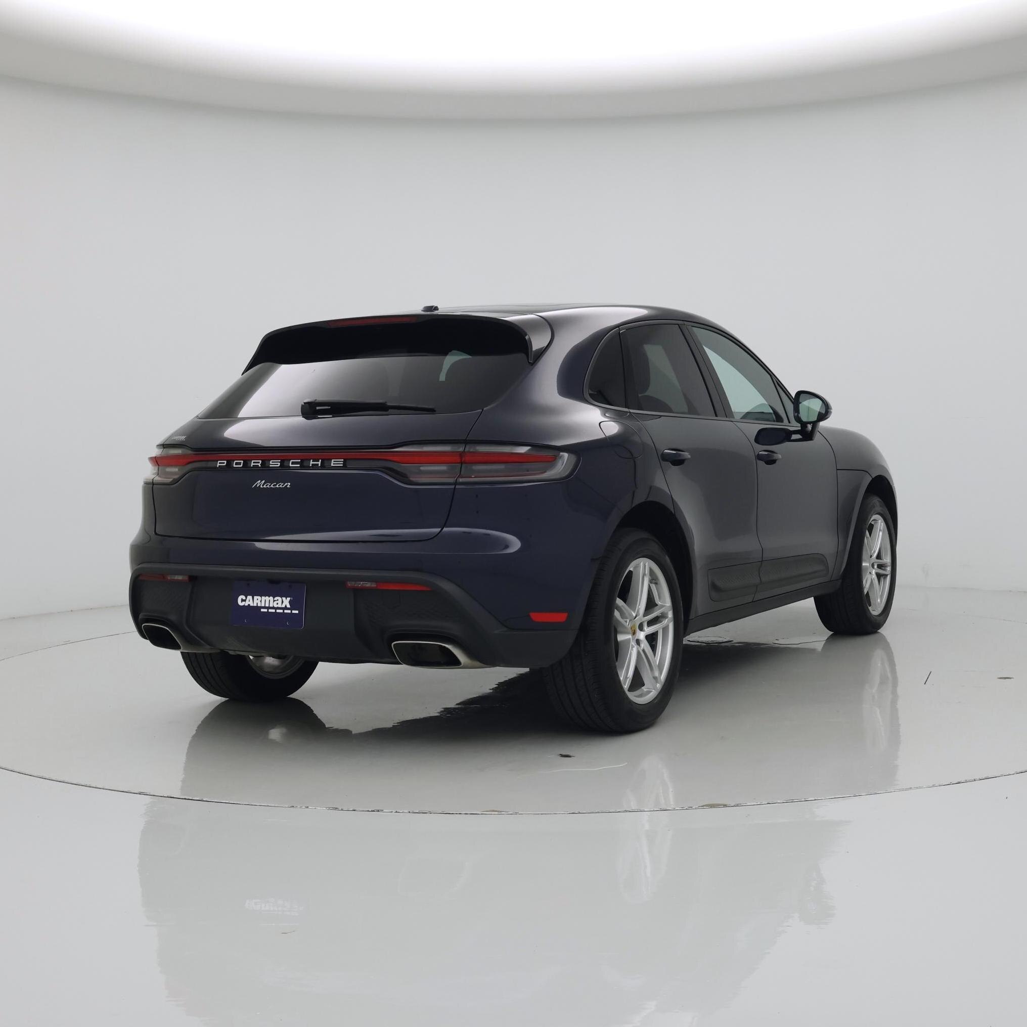 Thumbnail: 2023 Porsche Macan - 8