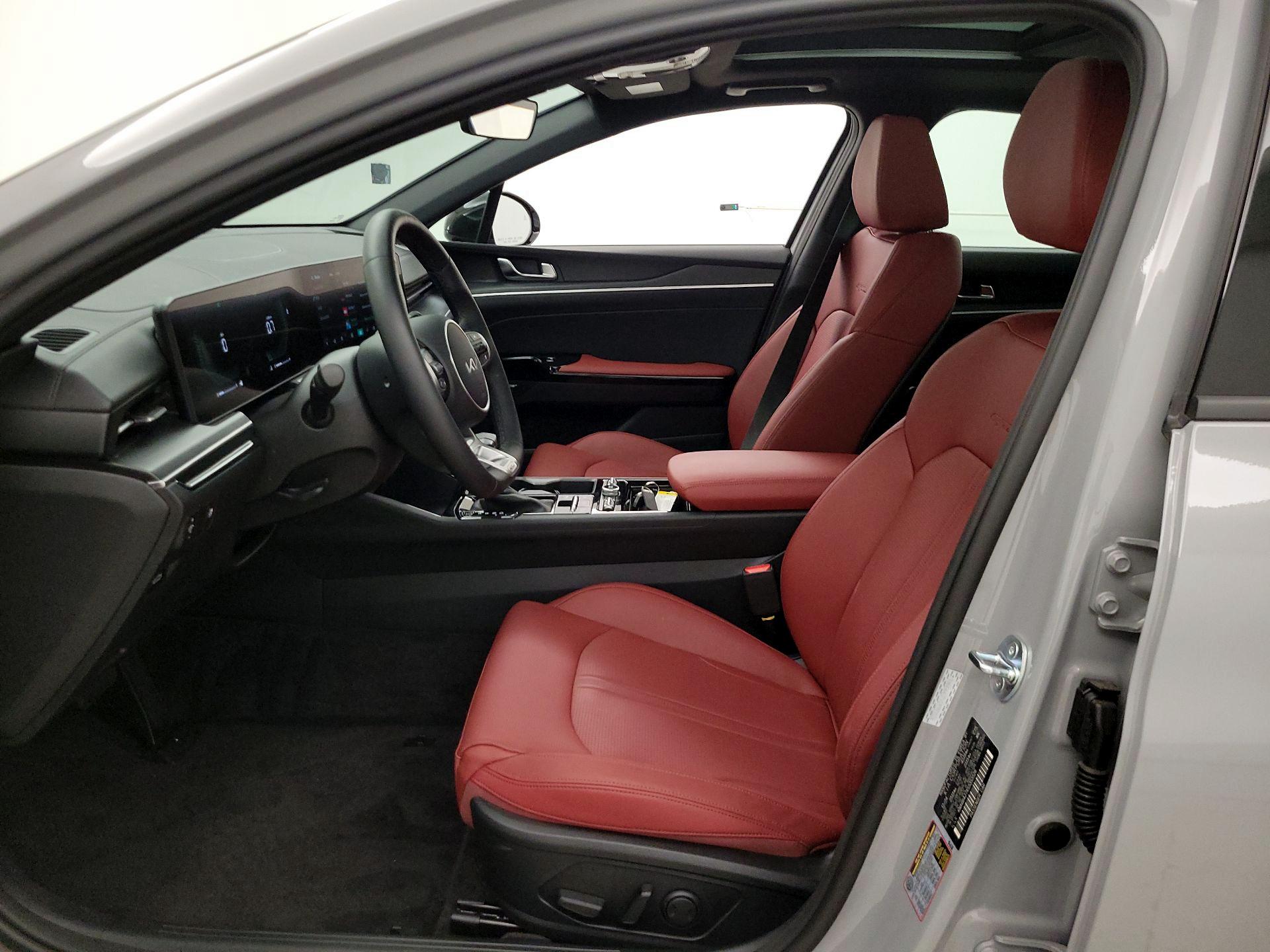 Thumbnail: 2025 Kia K5 - 11