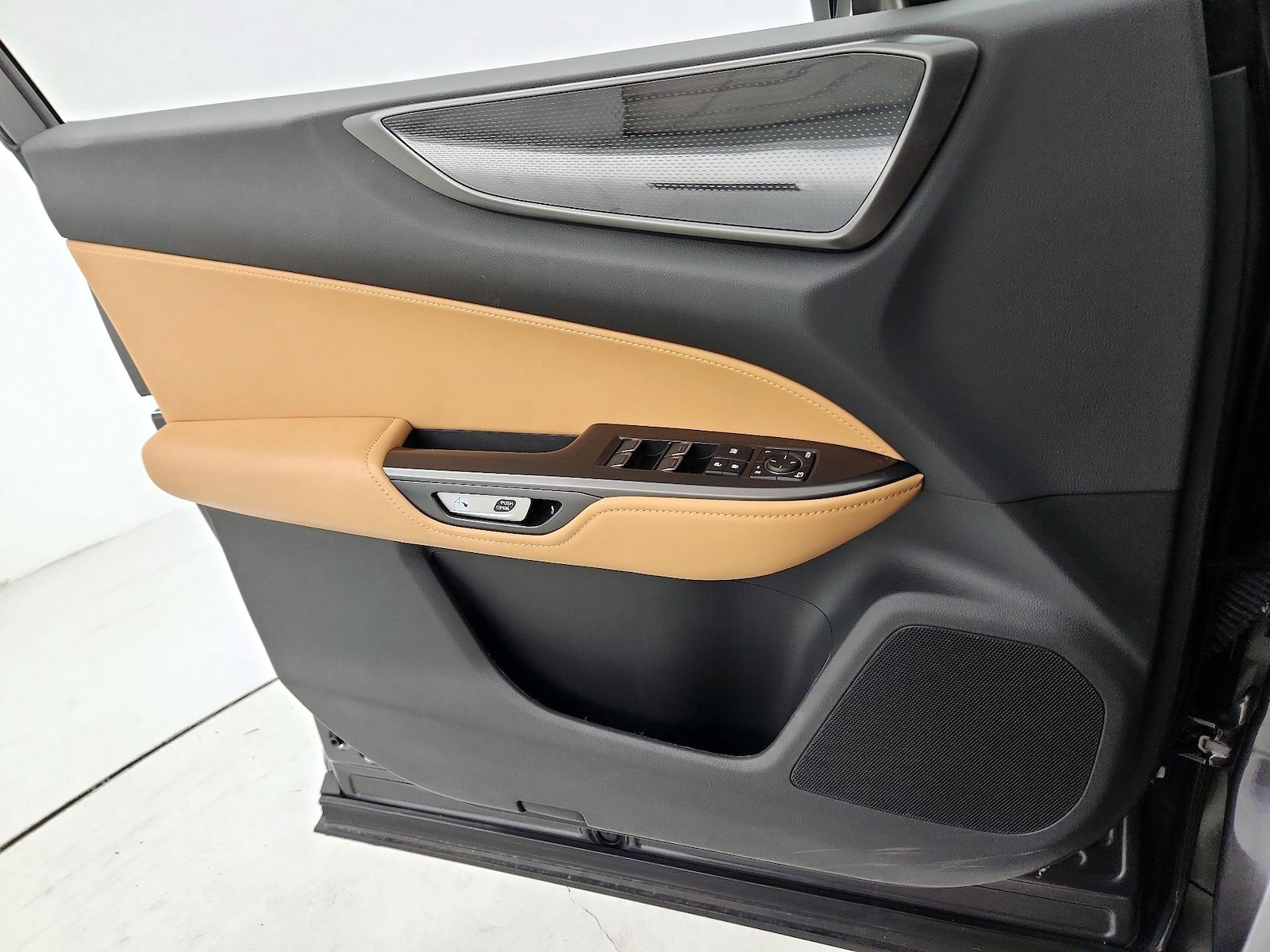 2024 Lexus NX 350 - Photo 13