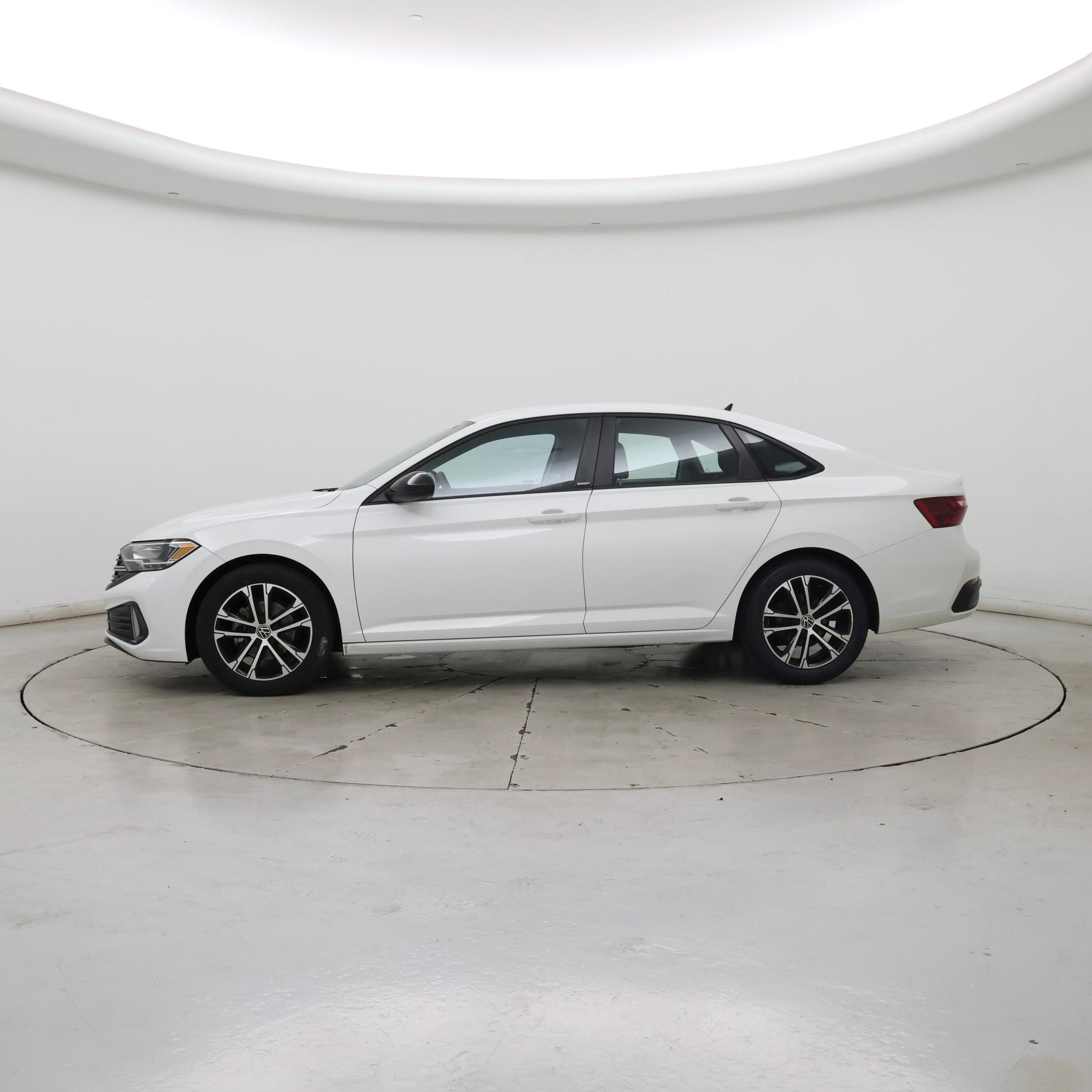Thumbnail: 2023 Volkswagen Jetta - 3