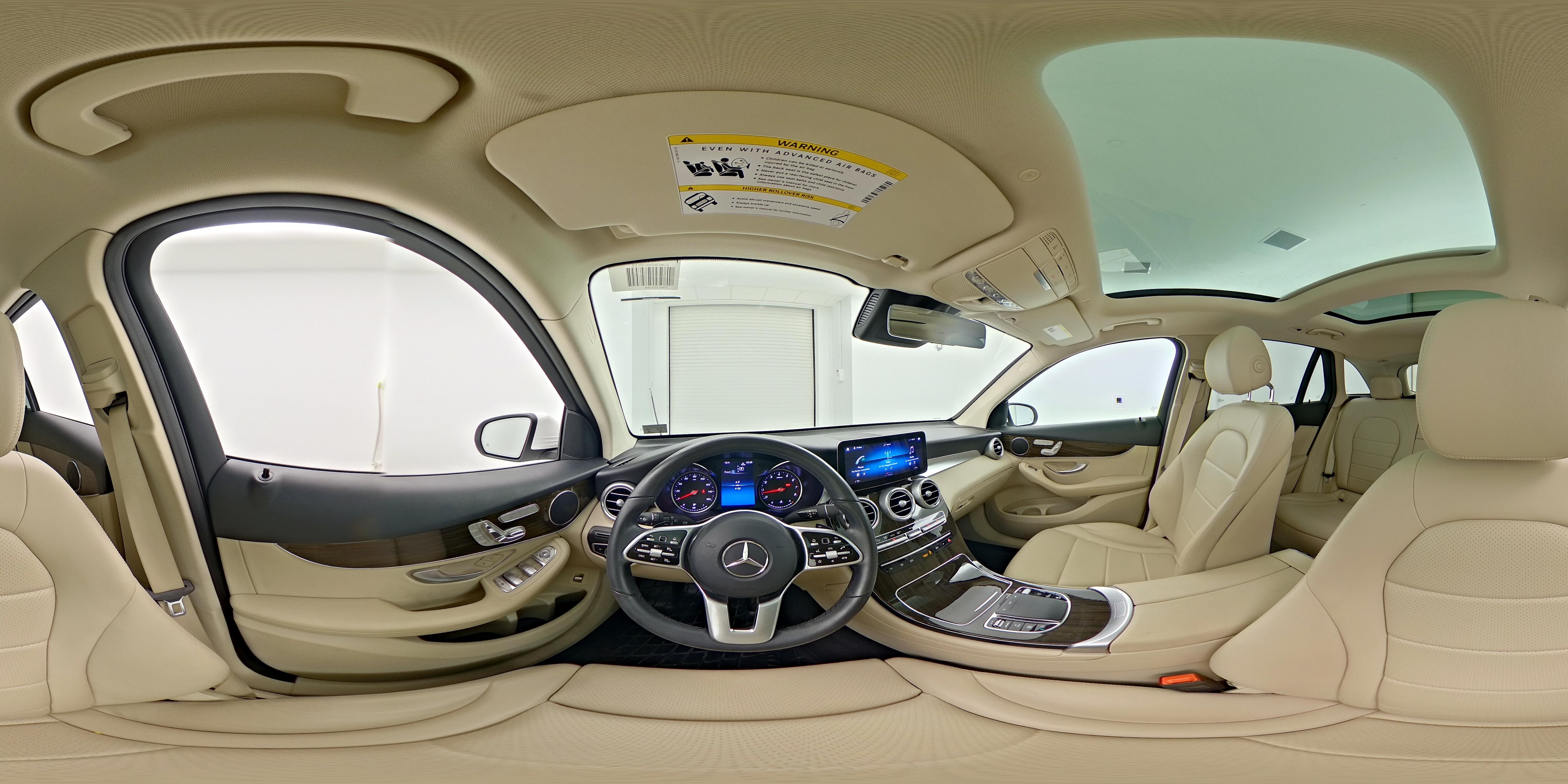 2022 Mercedes-Benz GLC GLC300 - Photo 28