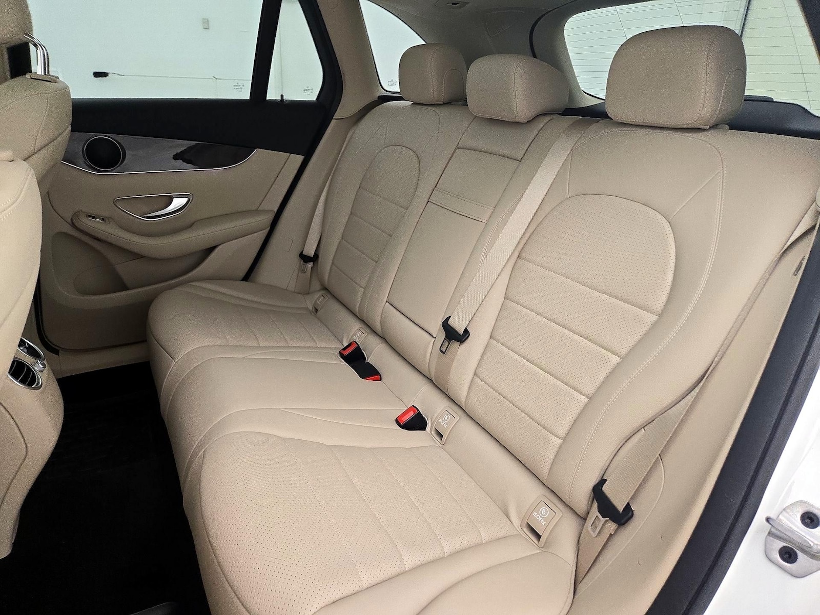 2022 Mercedes-Benz GLC GLC300 - Photo 21