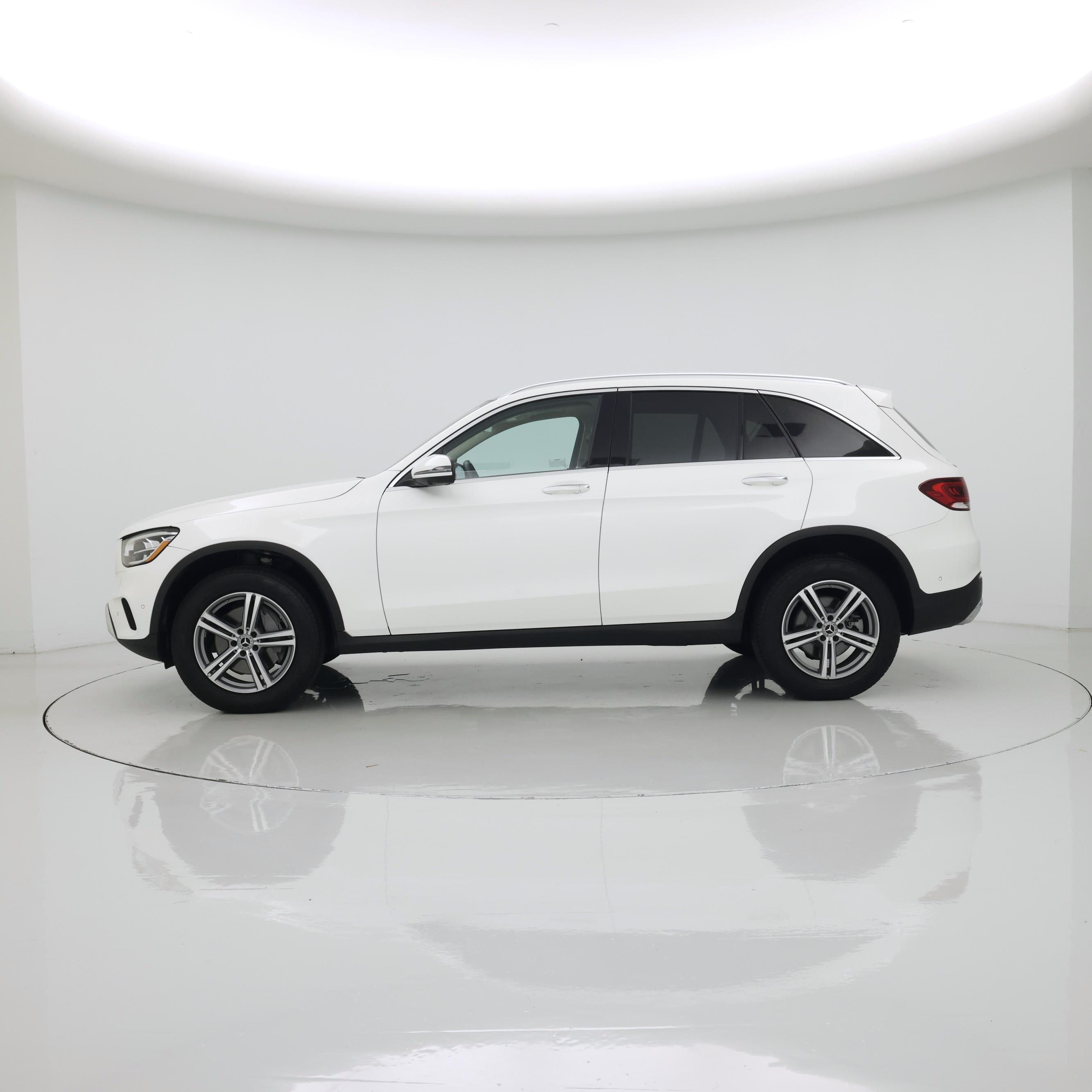 Thumbnail: 2022 Mercedes-Benz GLC - 3
