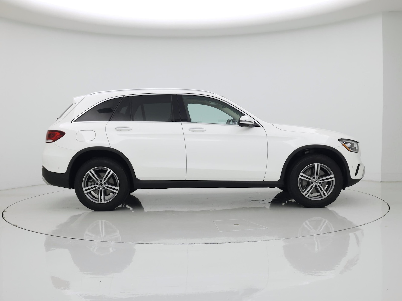2022 Mercedes-Benz GLC GLC300 - Photo 8