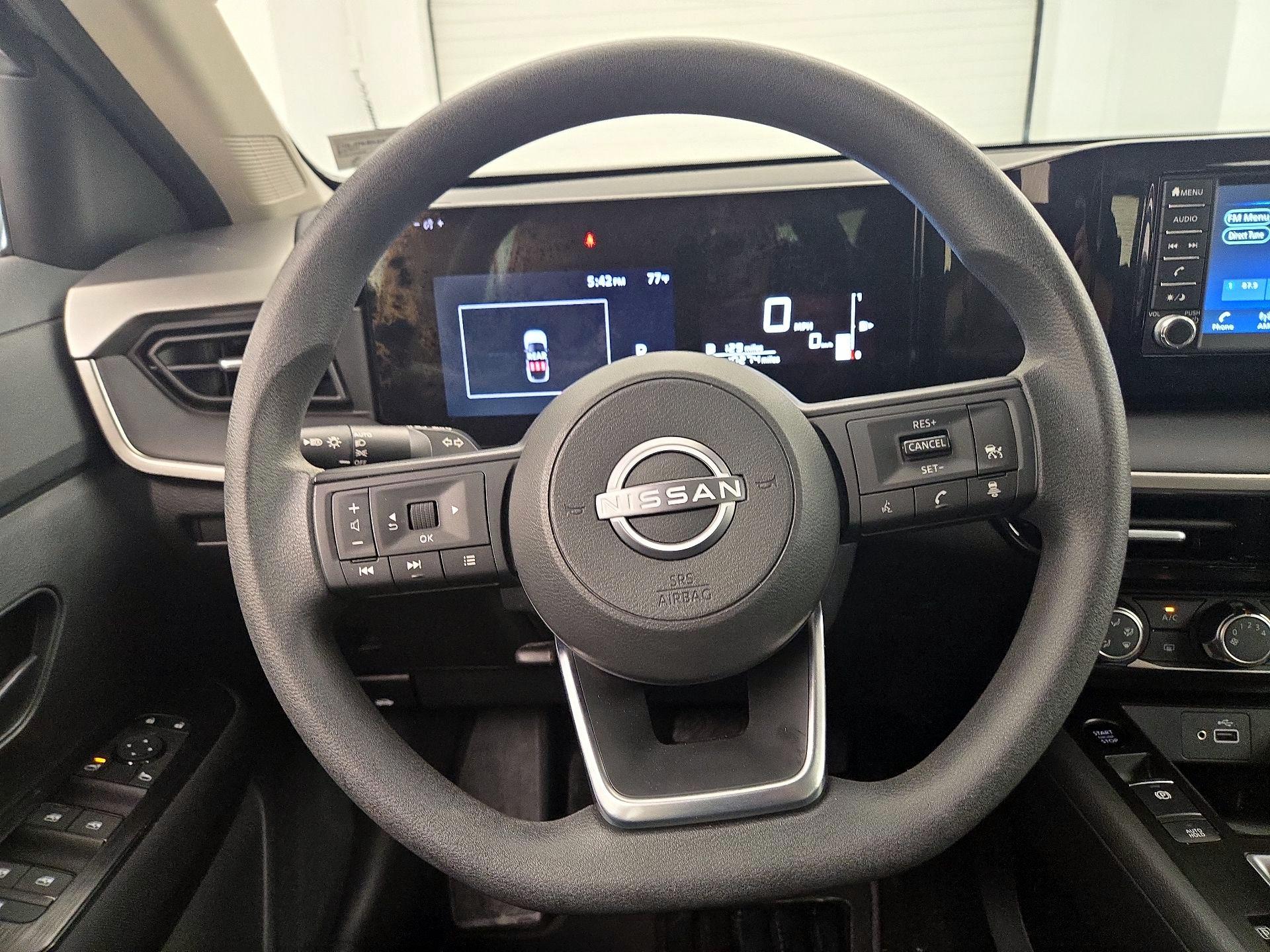Thumbnail: 2025 Nissan Kicks - 10