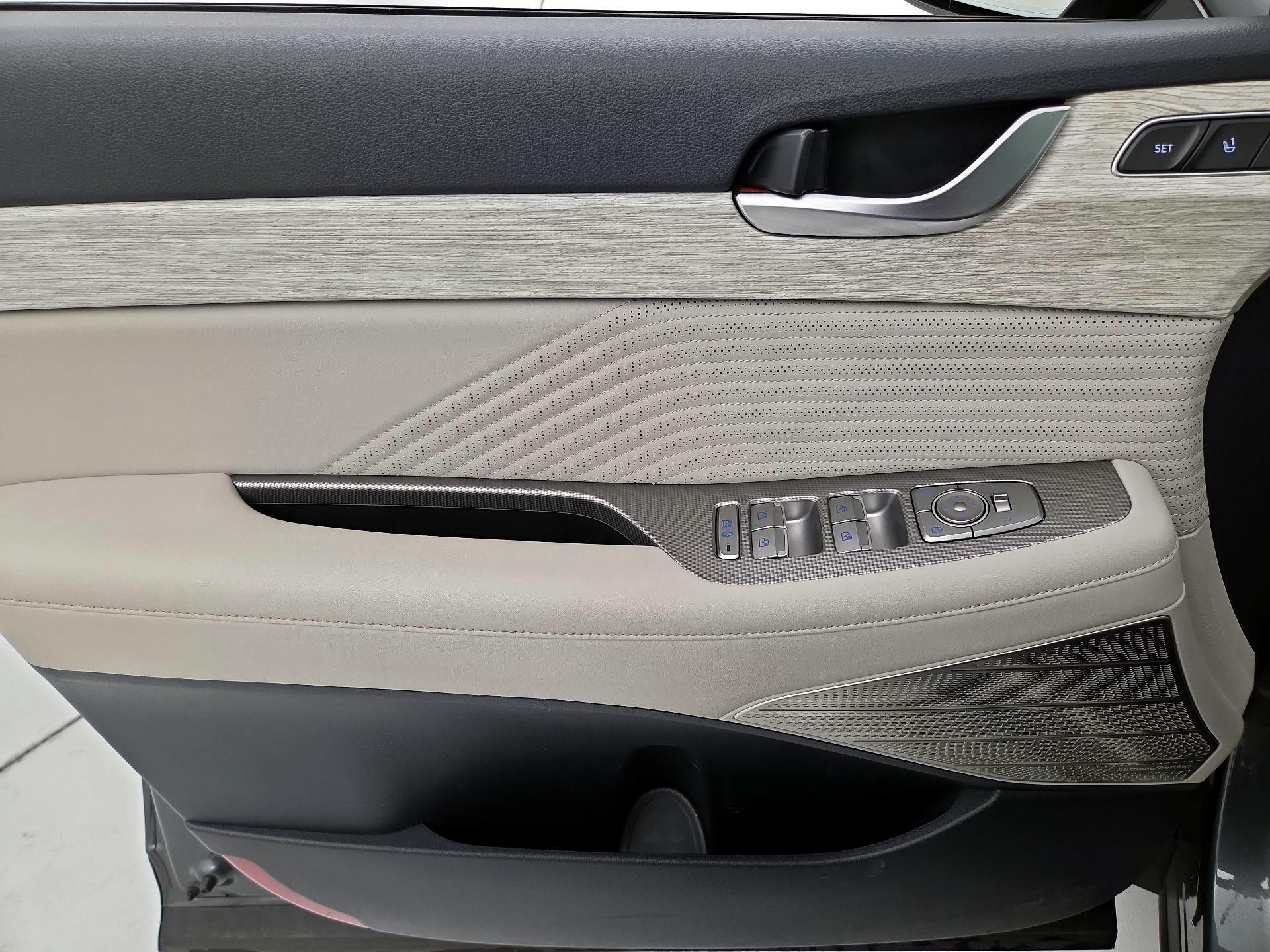 Thumbnail: 2024 Hyundai Palisade - 12
