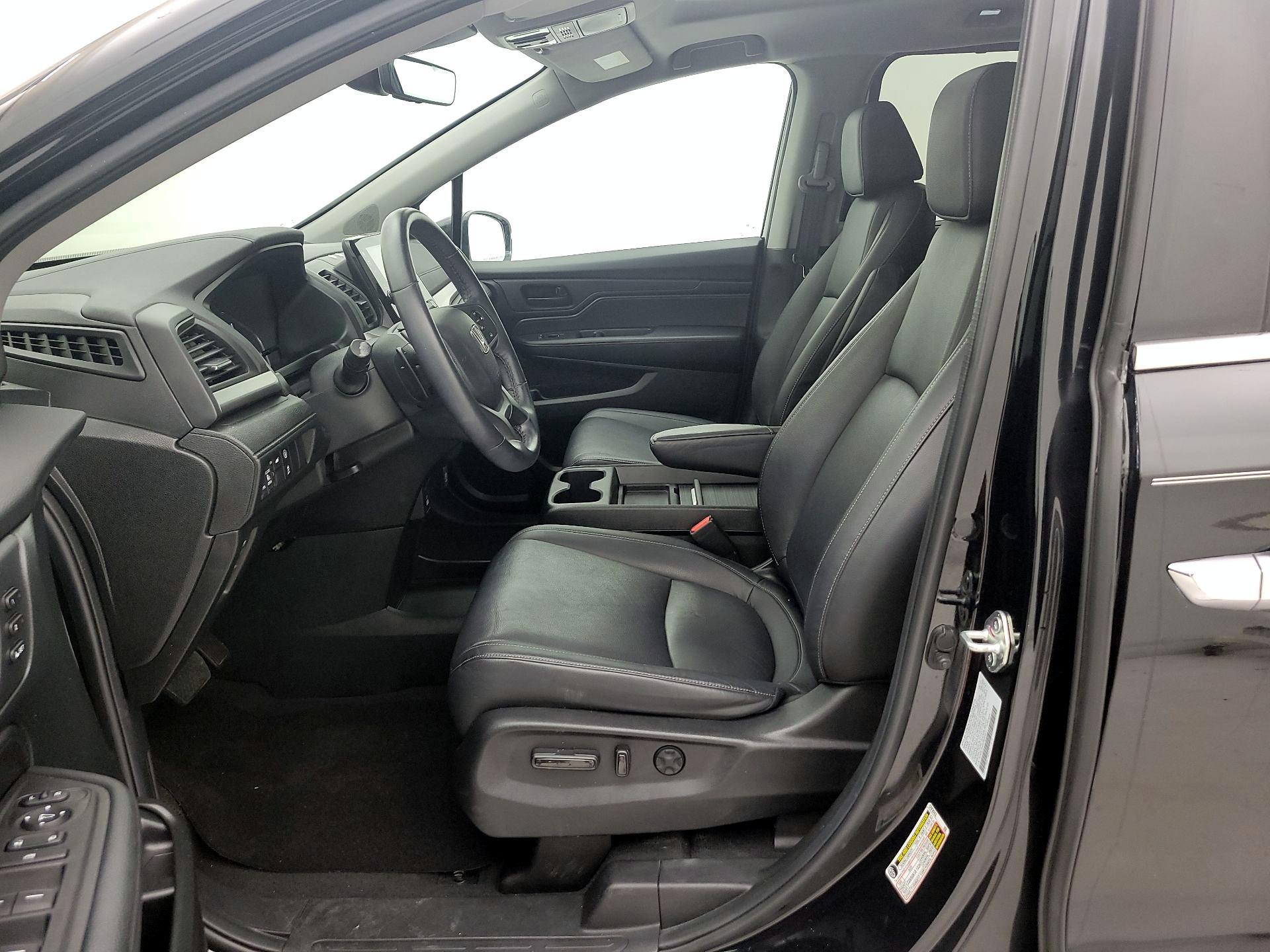 Thumbnail: 2023 Honda Odyssey - 11
