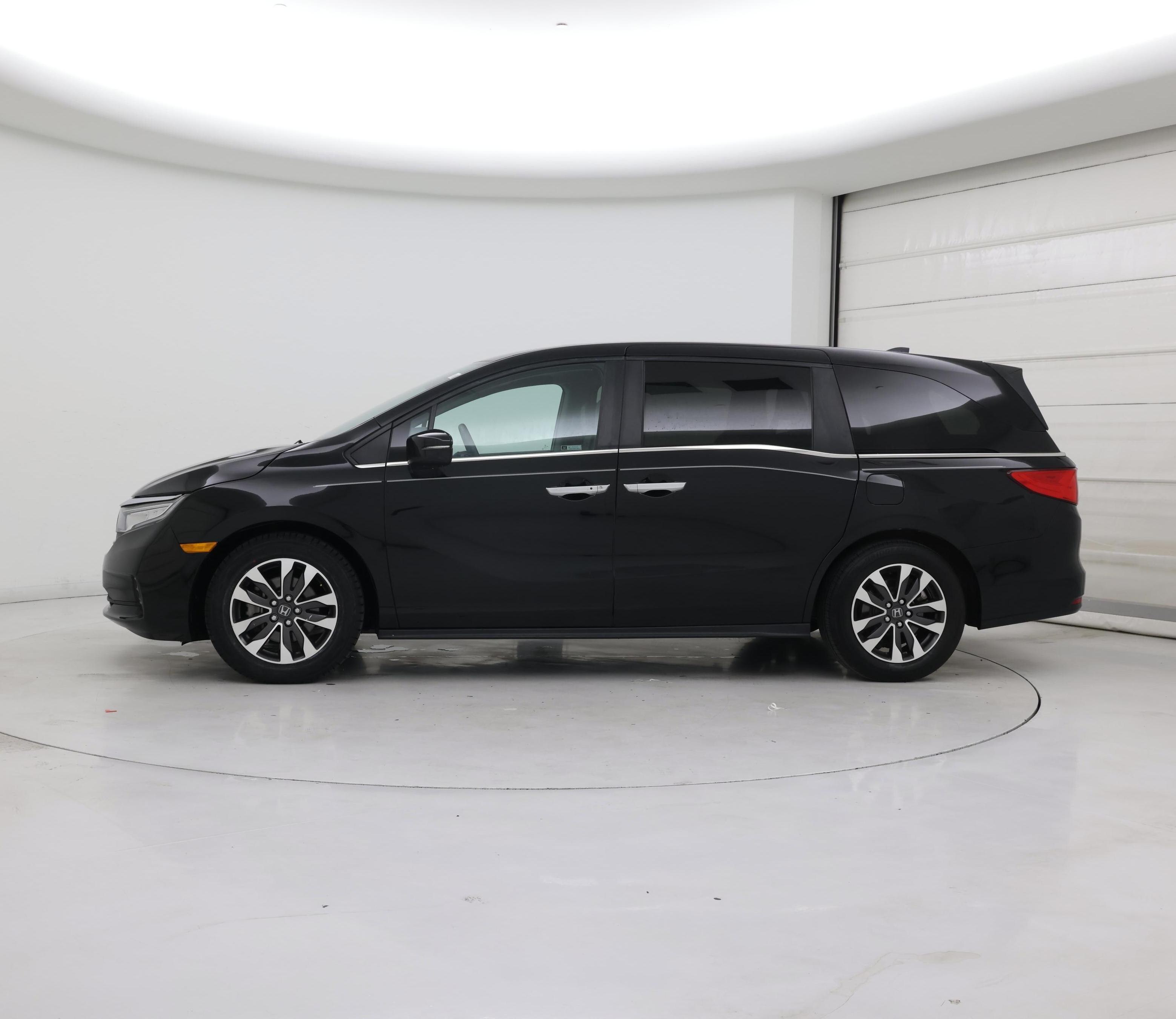 Thumbnail: 2023 Honda Odyssey - 3