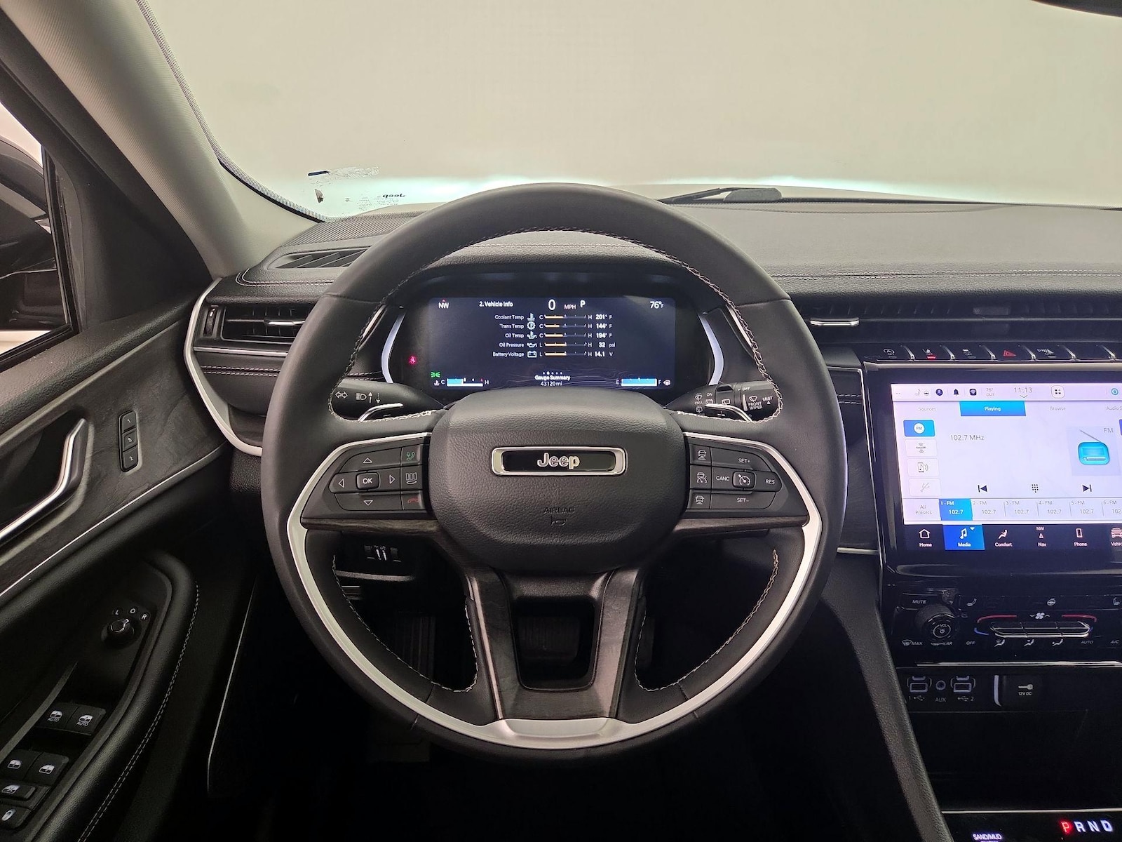 2023 Jeep Grand Cherokee L Limited - Photo 11