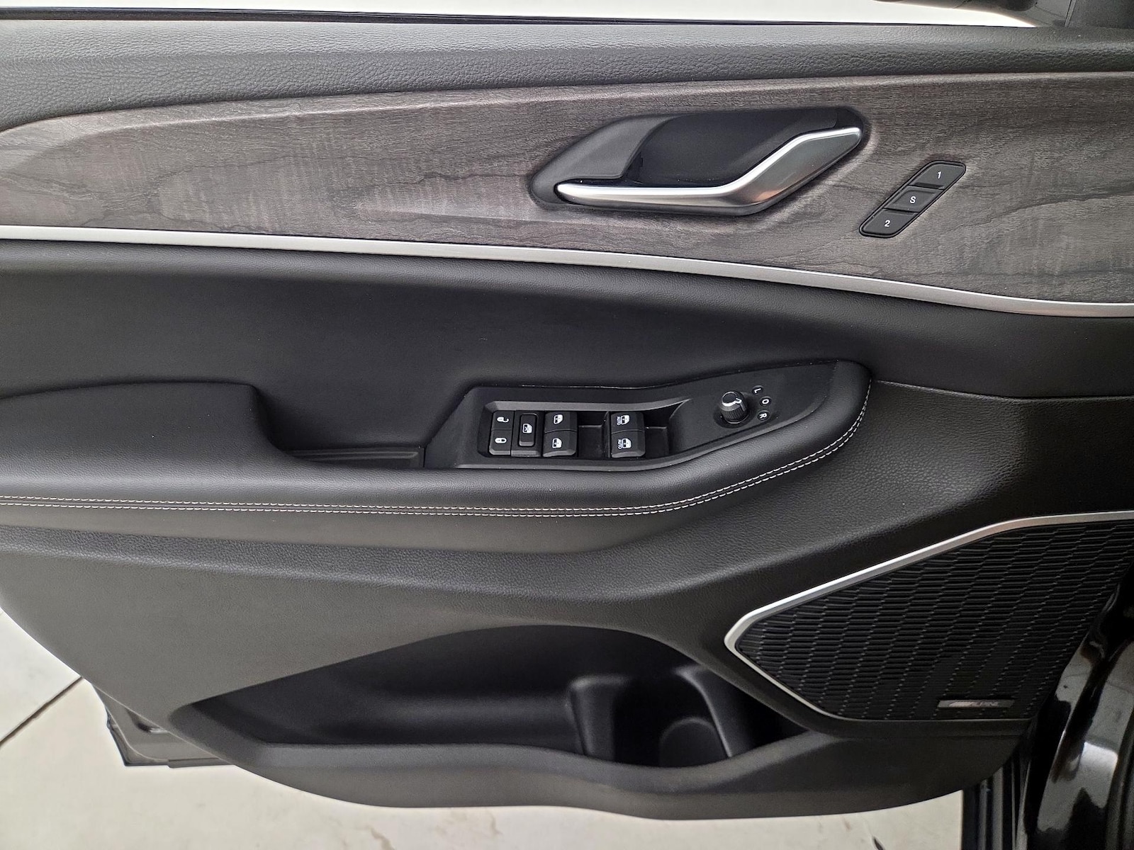 2023 Jeep Grand Cherokee L Limited - Photo 13