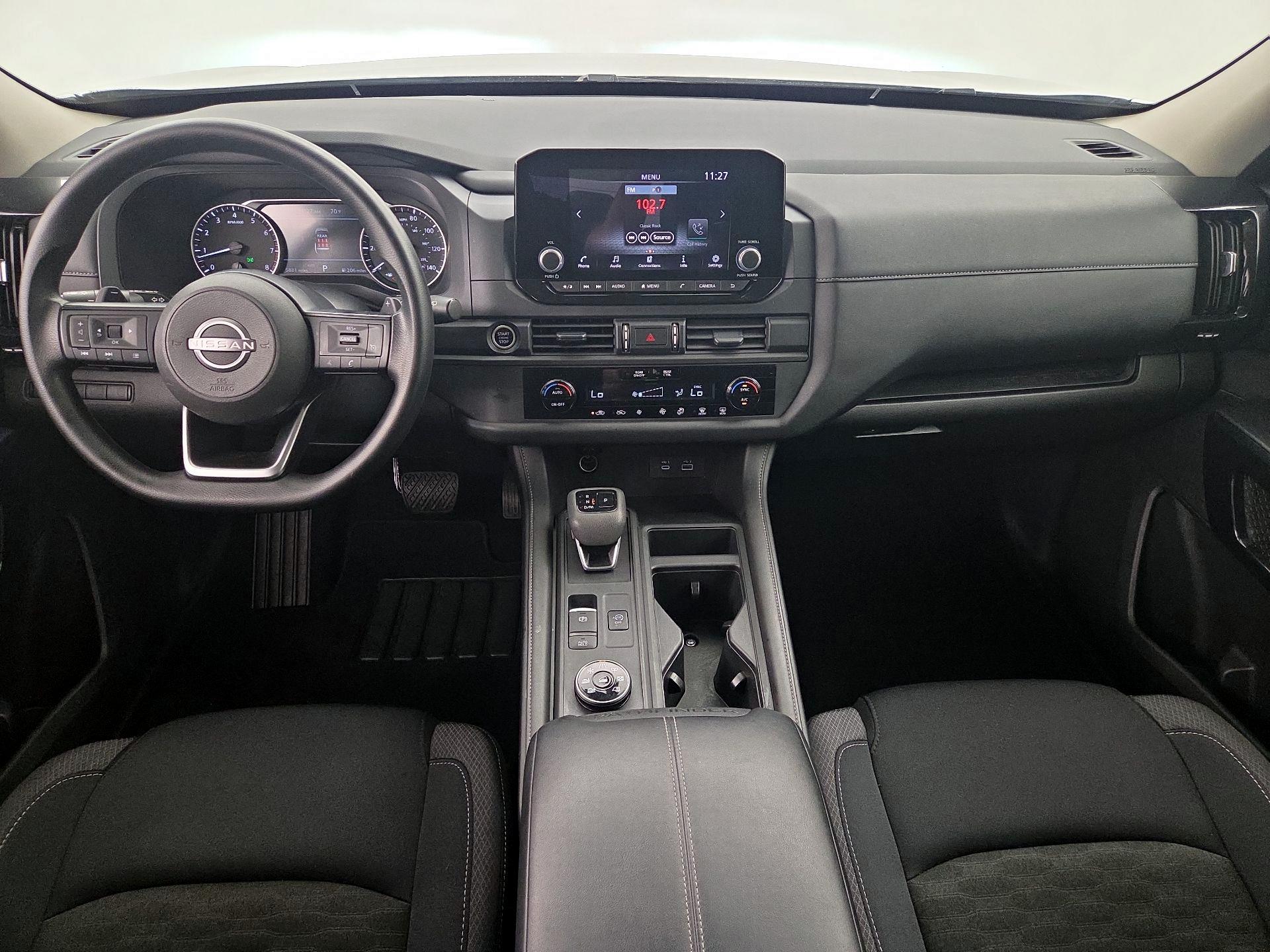 Thumbnail: 2024 Nissan Pathfinder - 9