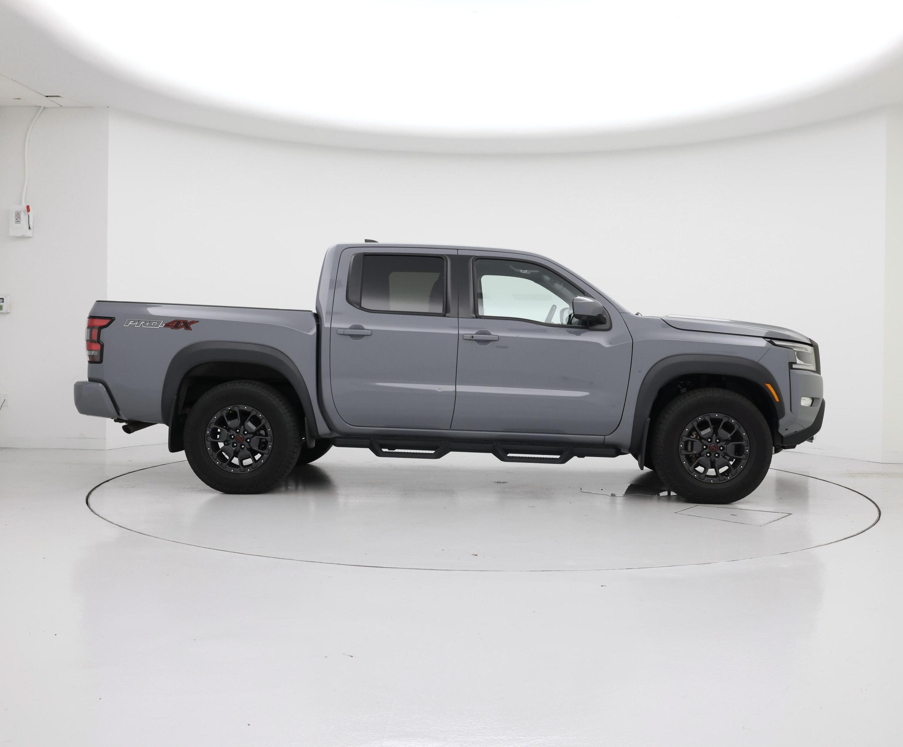 Thumbnail: 2023 Nissan Frontier - 7
