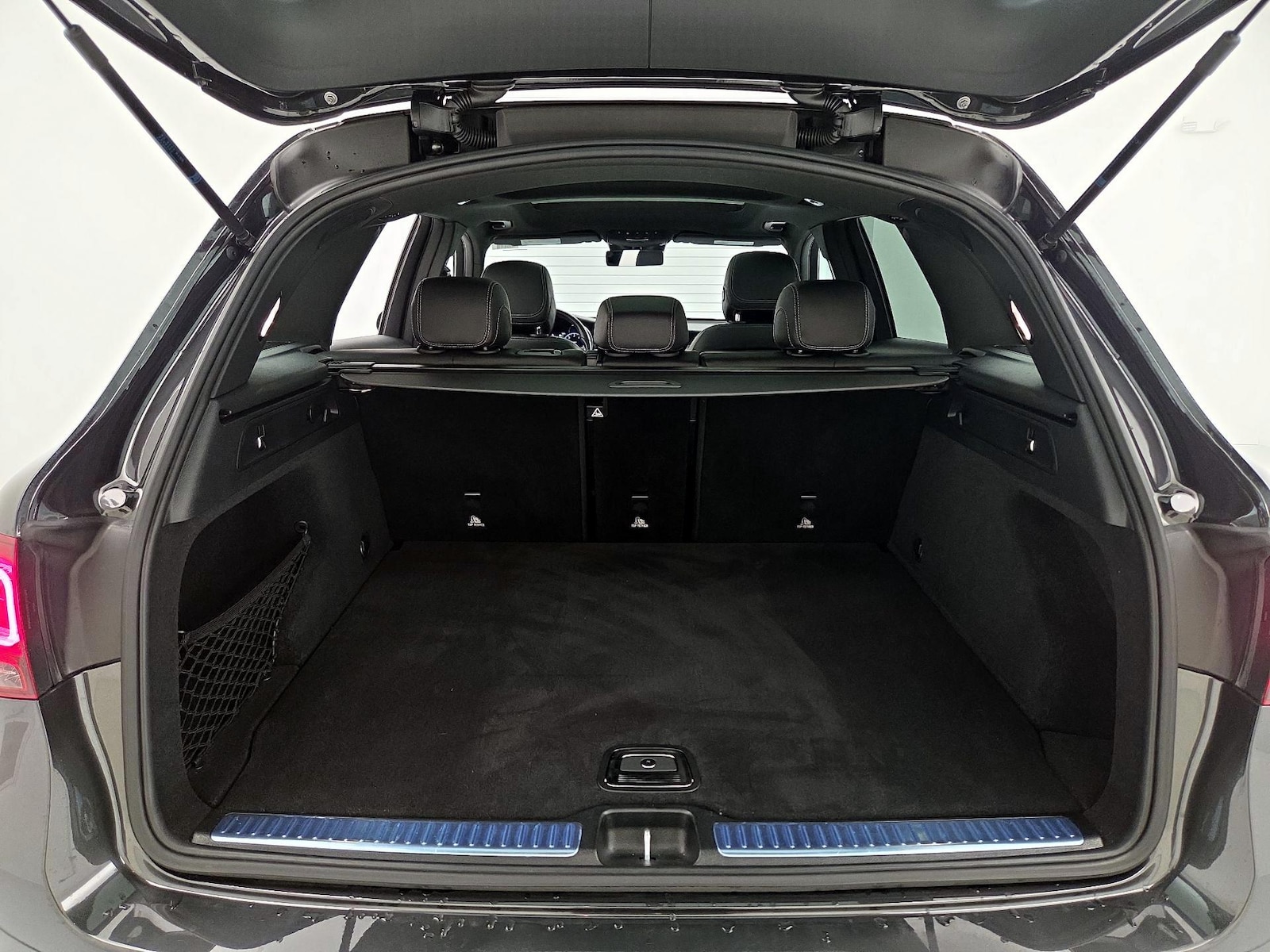 2022 Mercedes-Benz GLC GLC300 - Photo 22