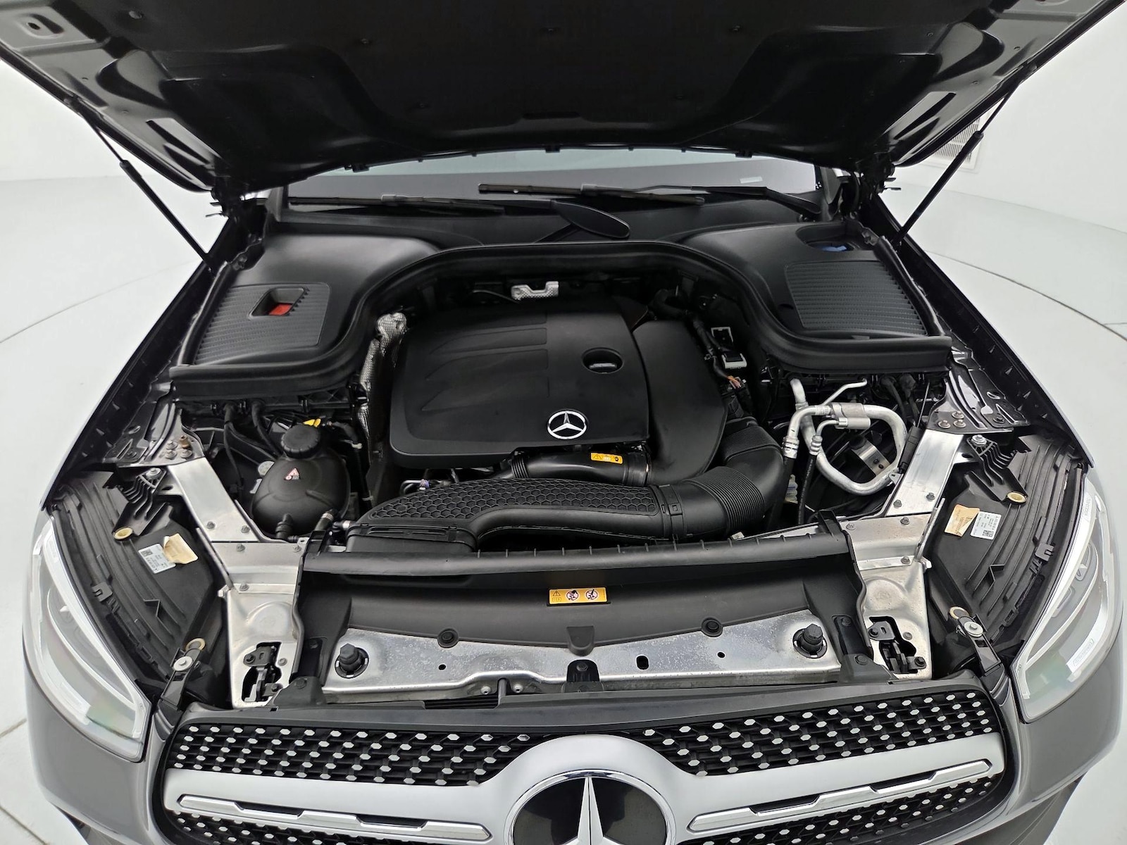 2022 Mercedes-Benz GLC GLC300 - Photo 24