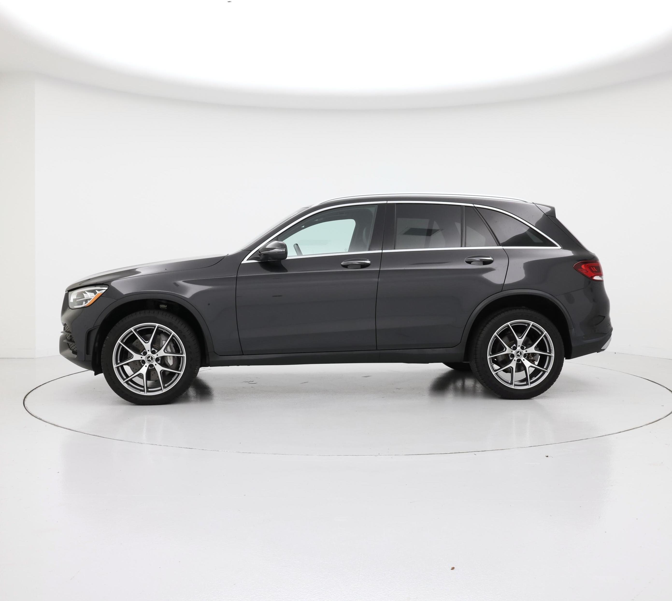 Thumbnail: 2022 Mercedes-Benz GLC - 3