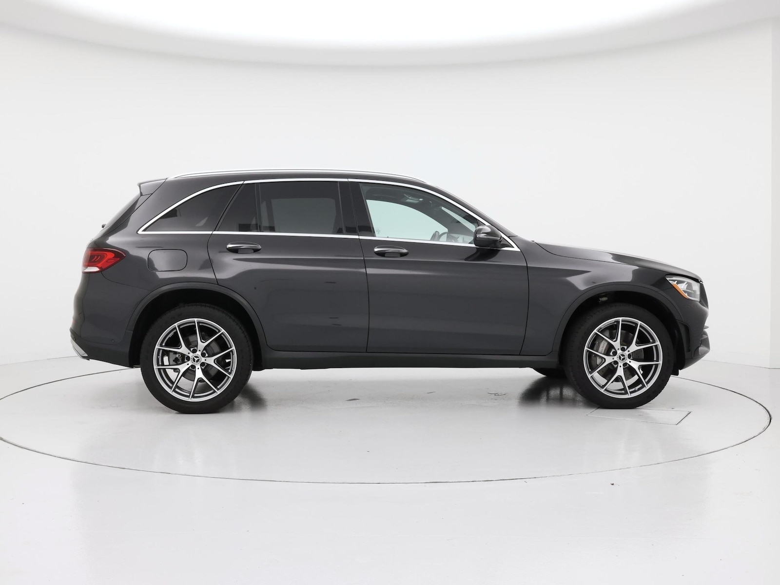2022 Mercedes-Benz GLC GLC300 - Photo 8