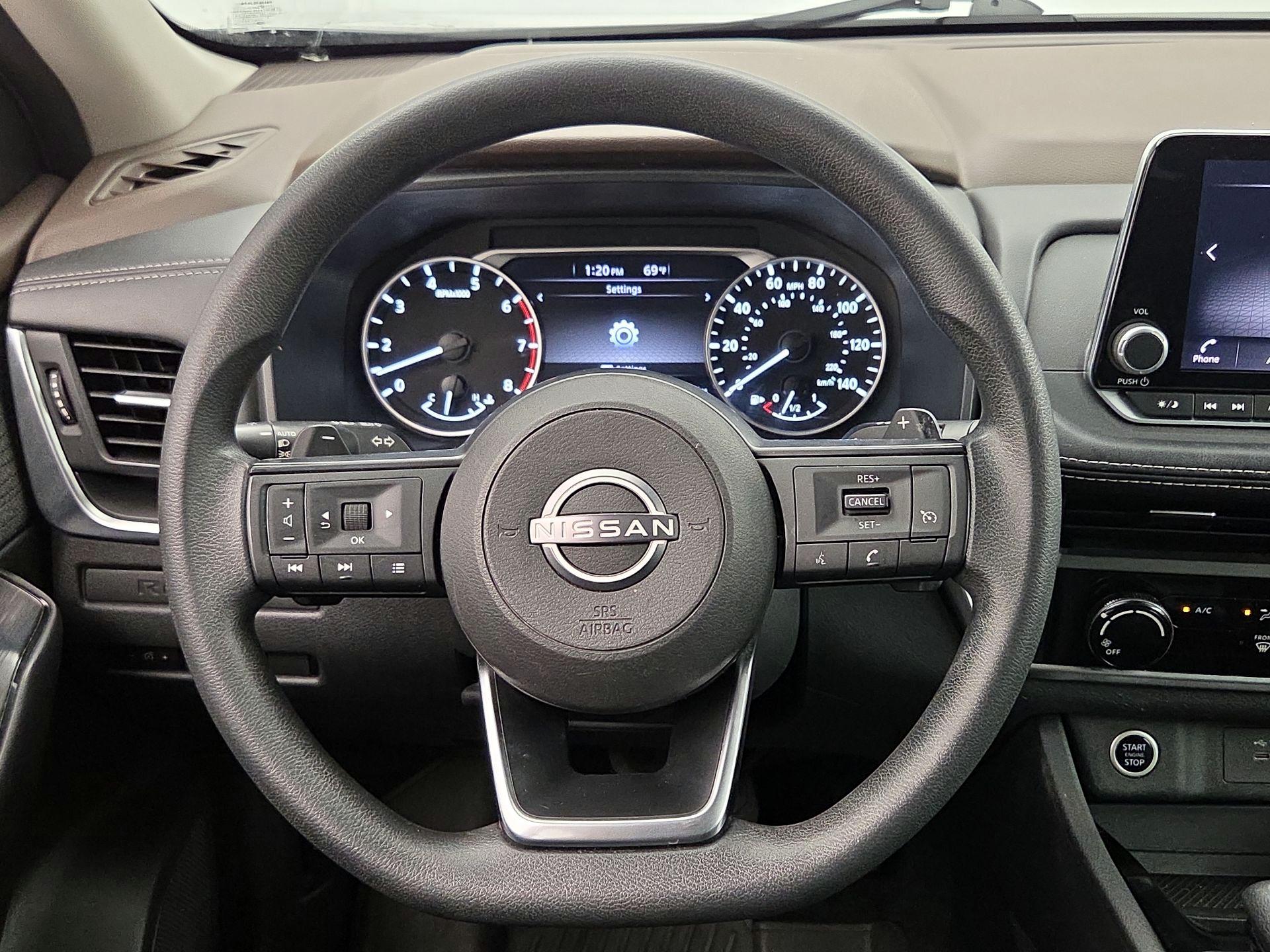 Thumbnail: 2023 Nissan Rogue - 10