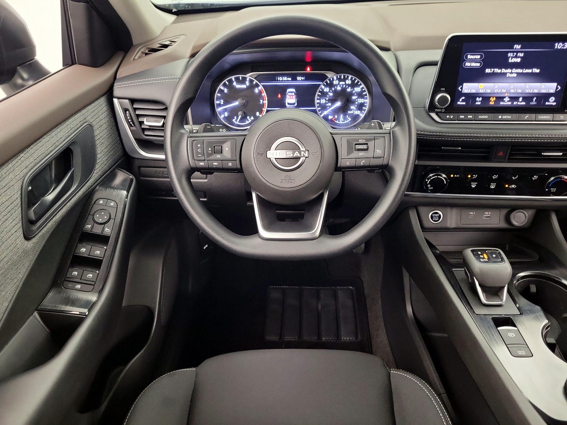 Thumbnail: 2023 Nissan Rogue - 10