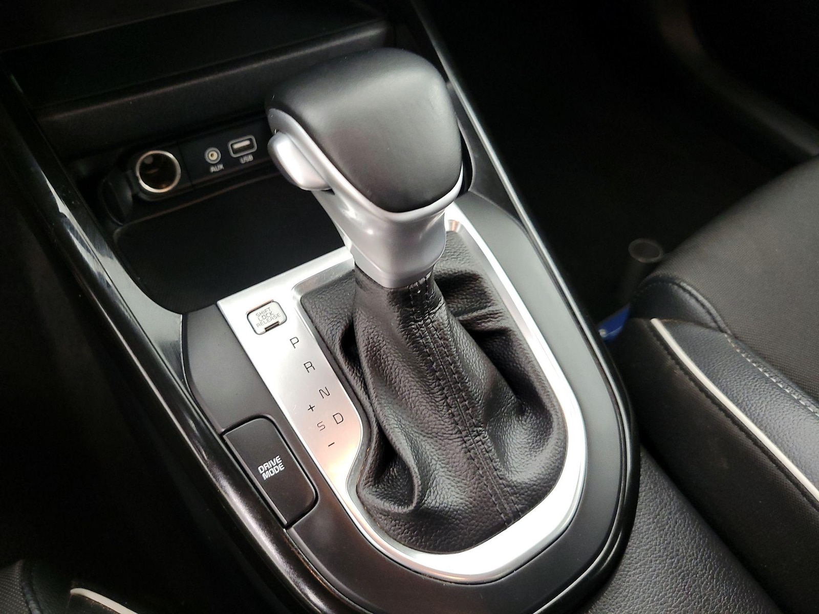 2021 Kia Forte GT-Line - Photo 18