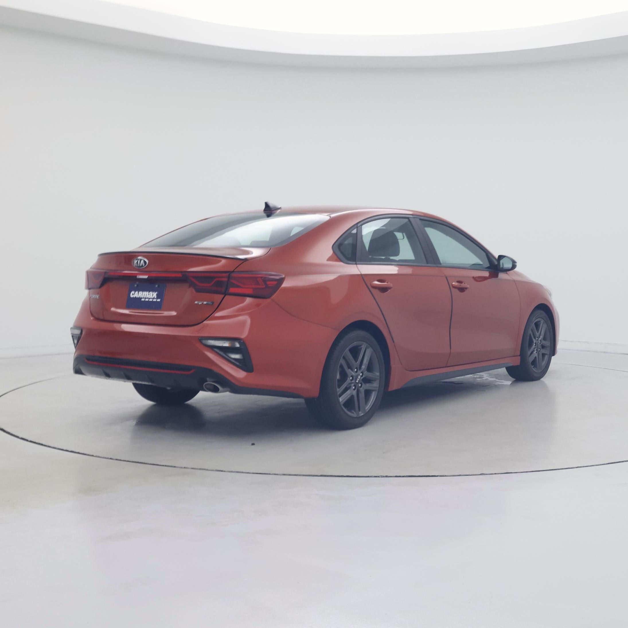 Thumbnail: 2021 Kia Forte - 8